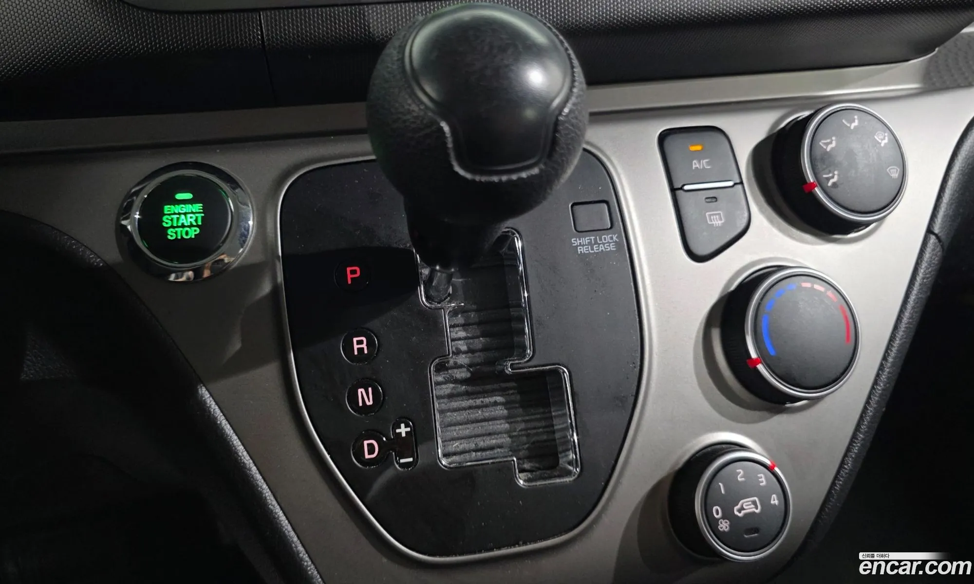 Kia Ray 2022 KNACG811BNT302812 — 17