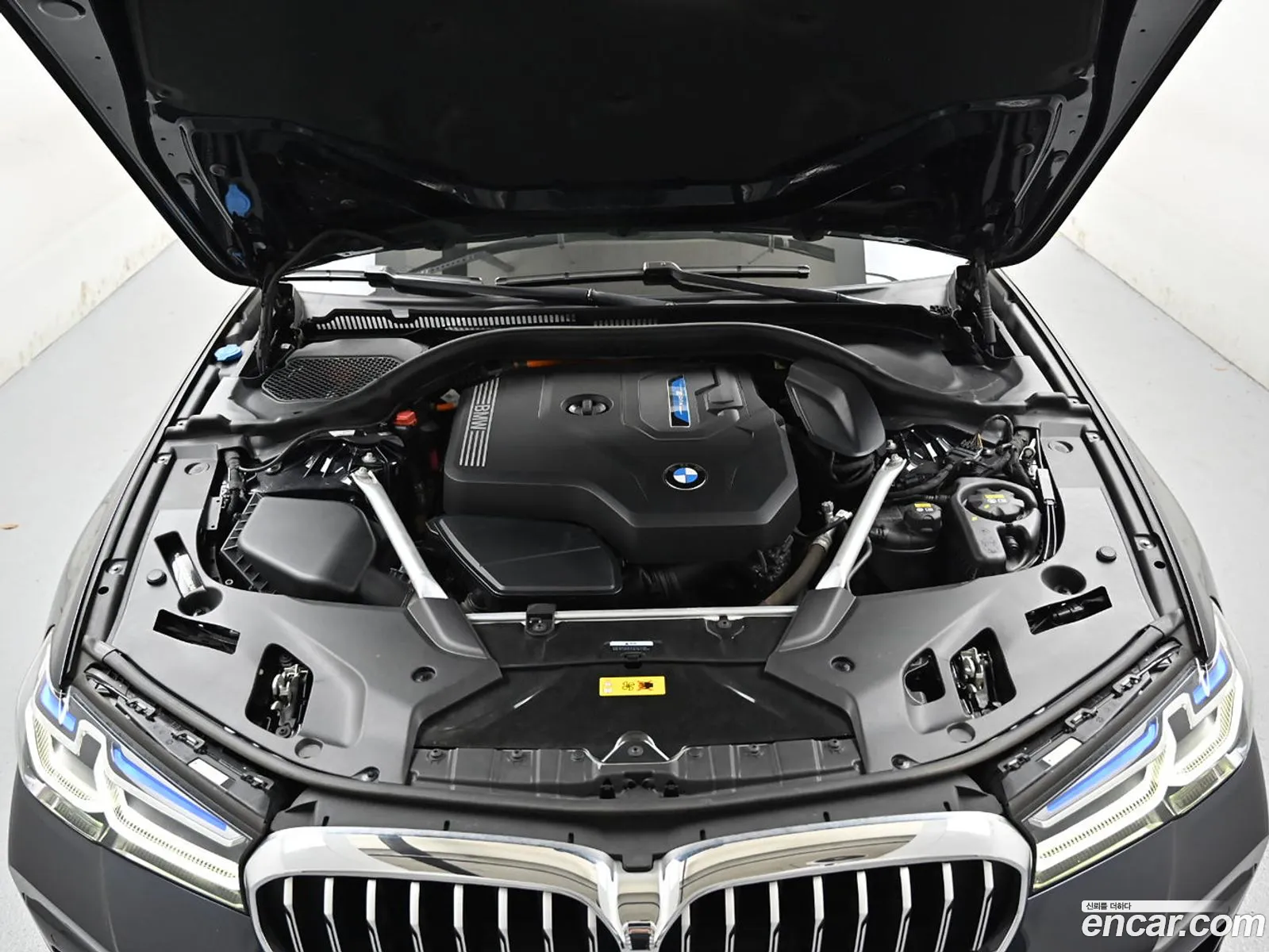 BMW 5 Series 2021 — 10