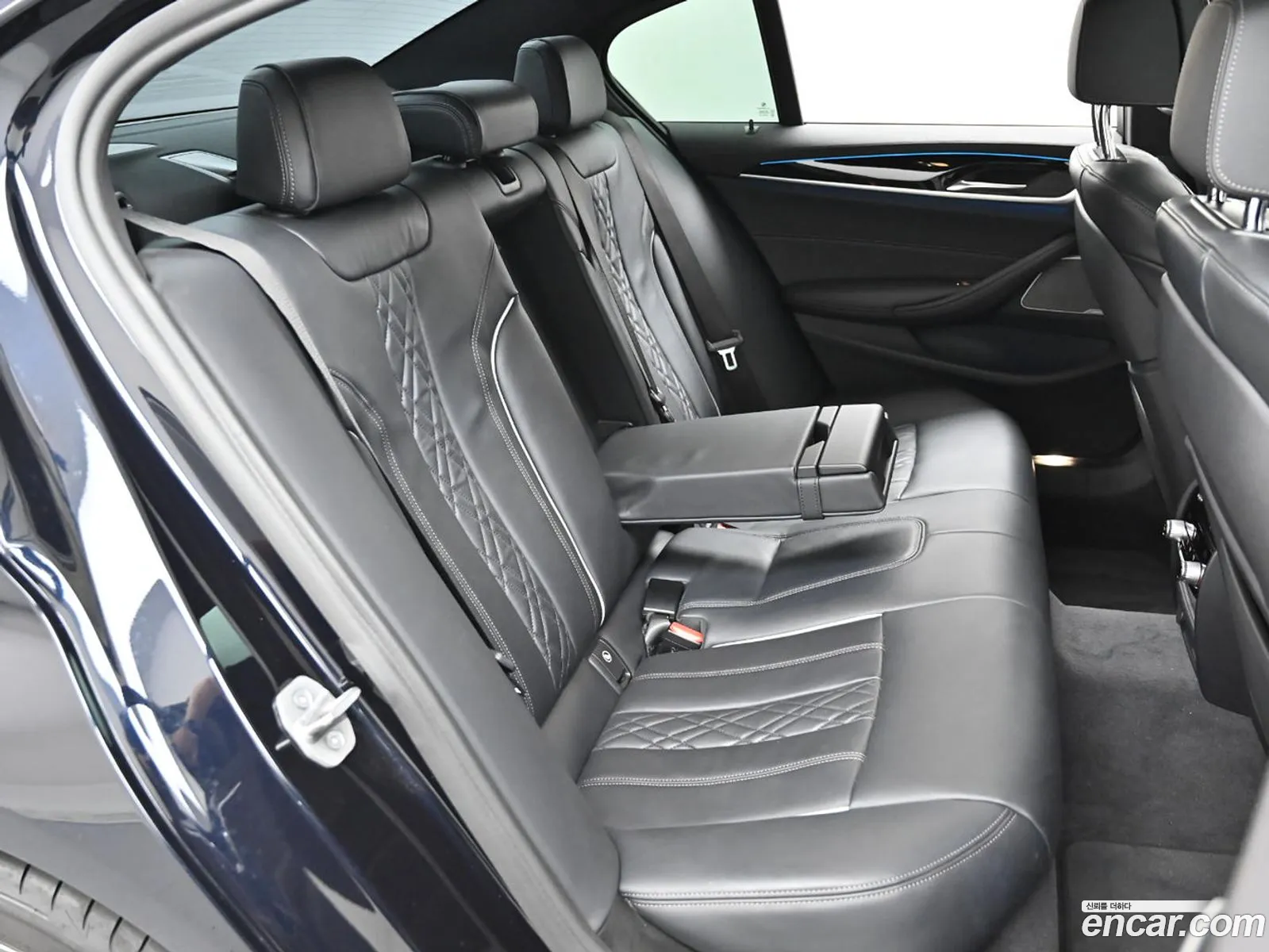 BMW 5 Series 2021 — 18