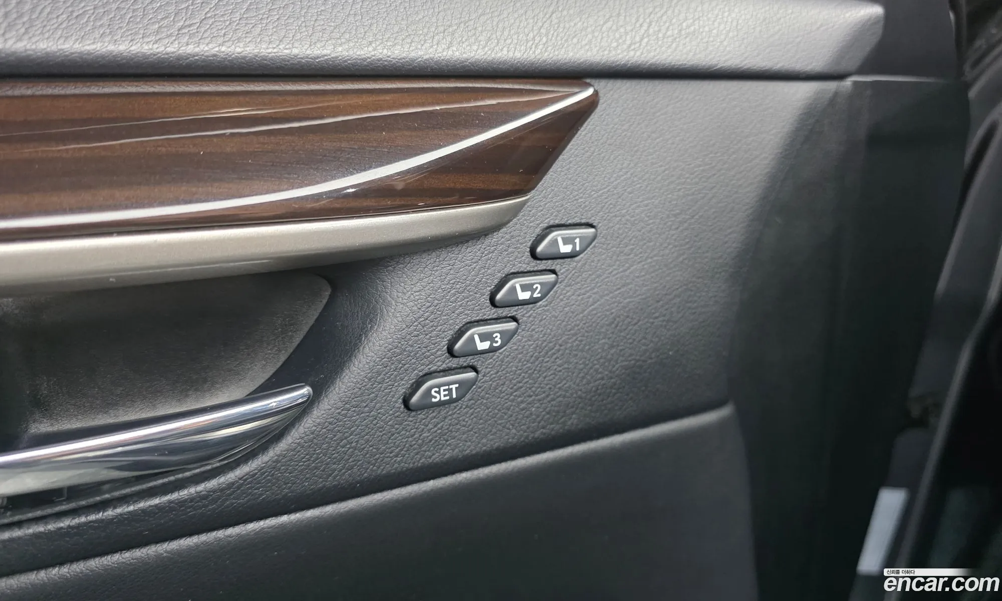 Lexus ES300h 2017 — 6
