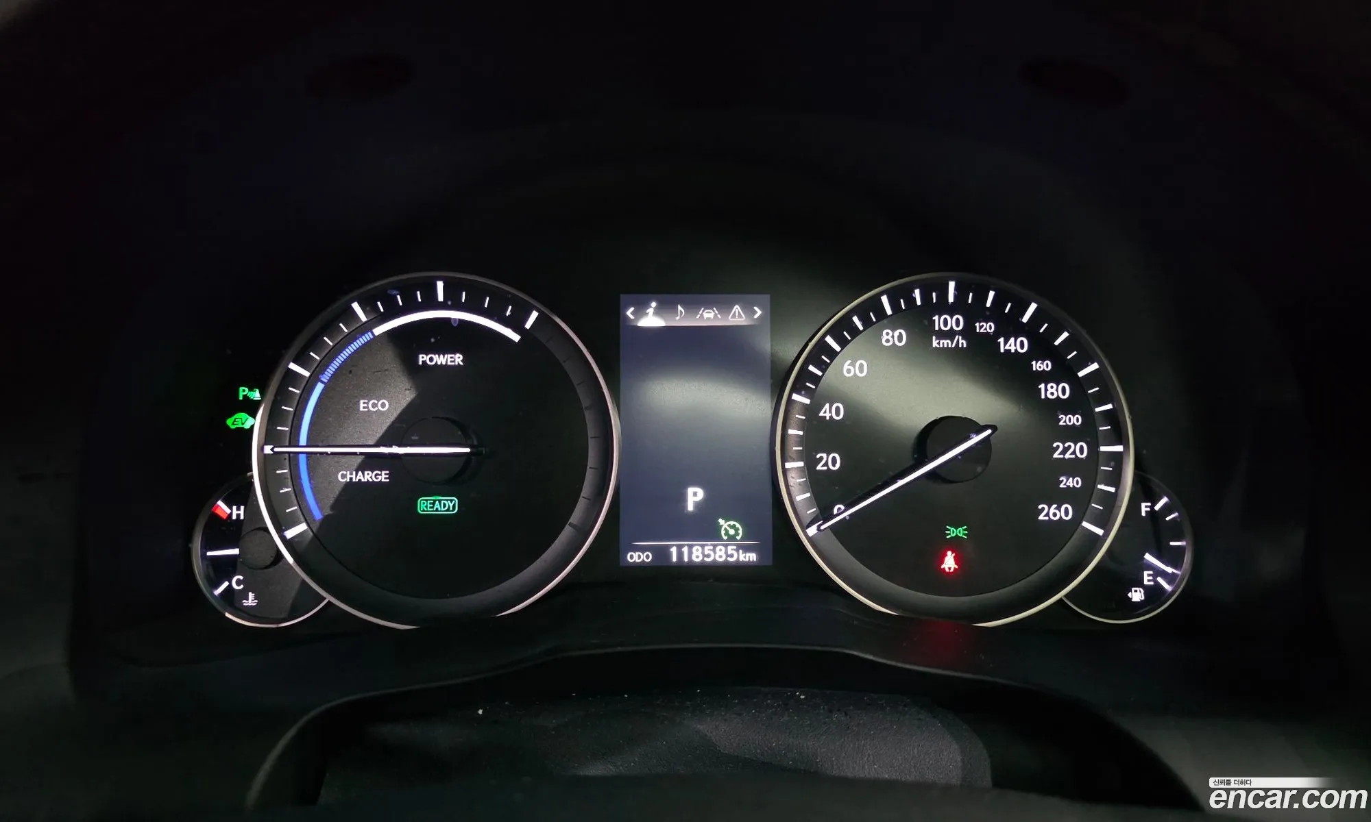 Lexus ES300h 2017 — 5