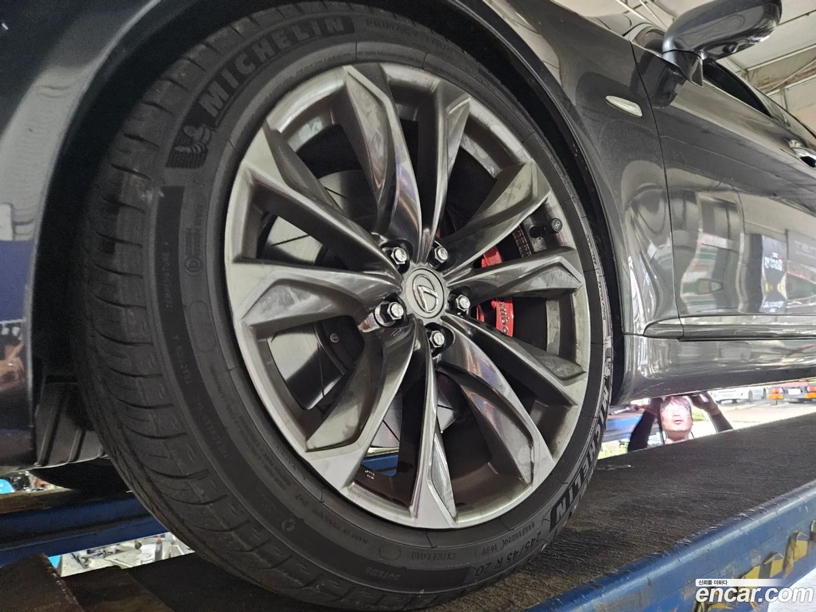 Lexus LS460 2008 — 4