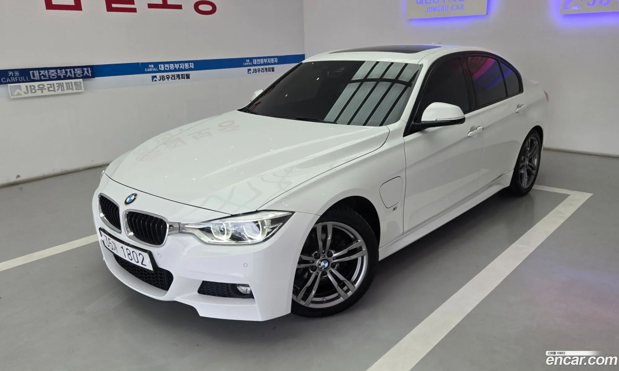 BMW 3 Series 2018 — 15