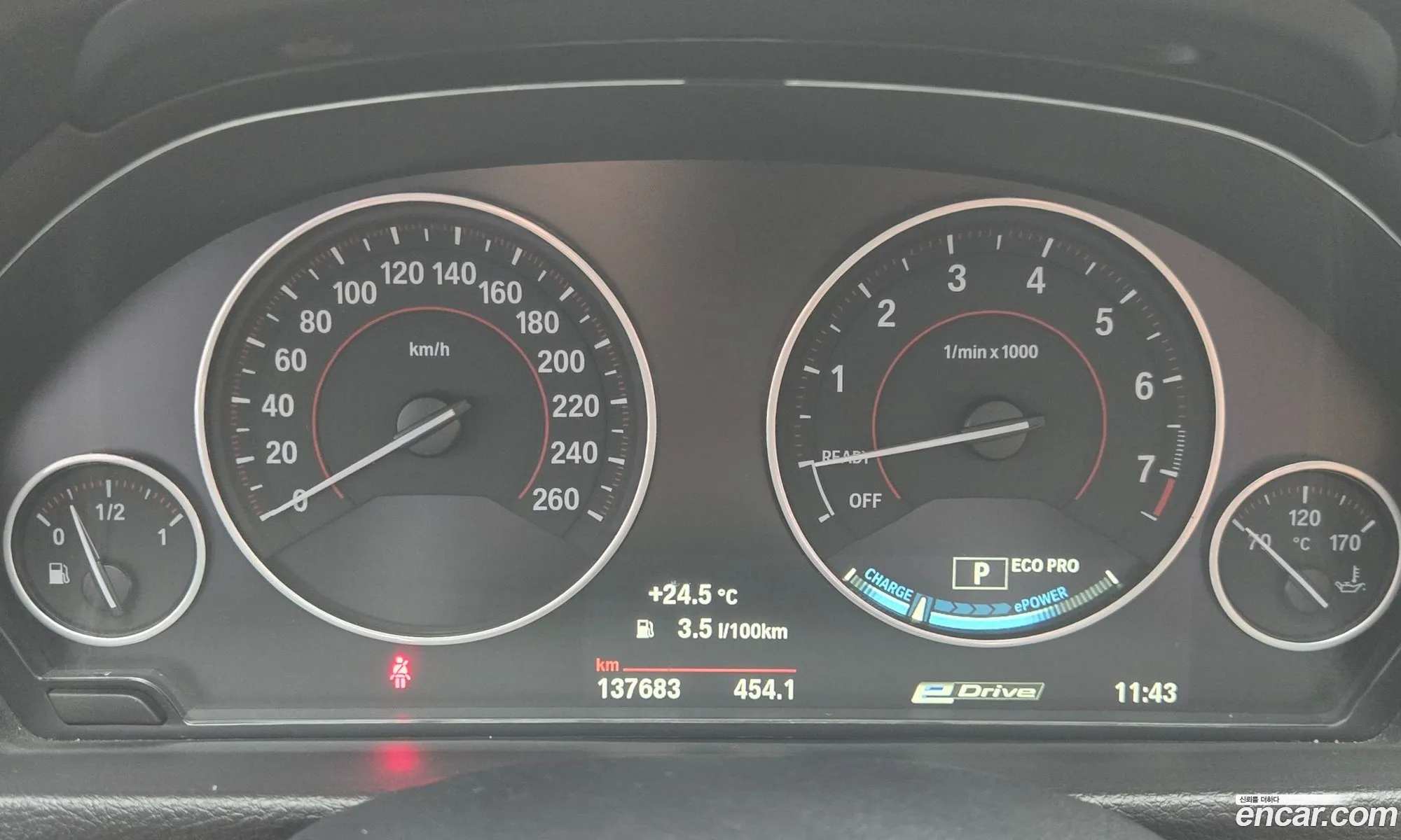 BMW 3 Series 2018 — 3