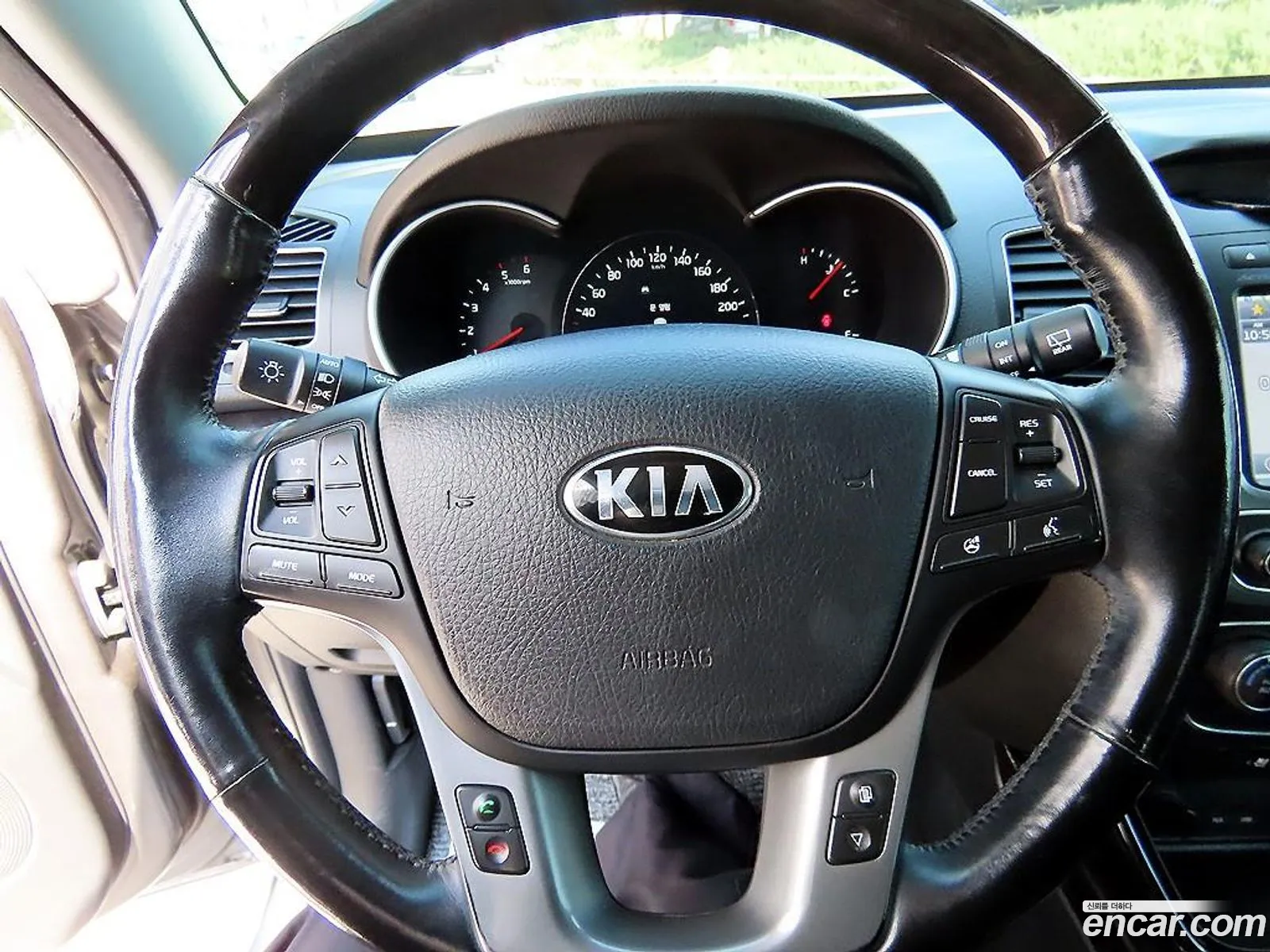 Kia Sorento R 2012 — 7
