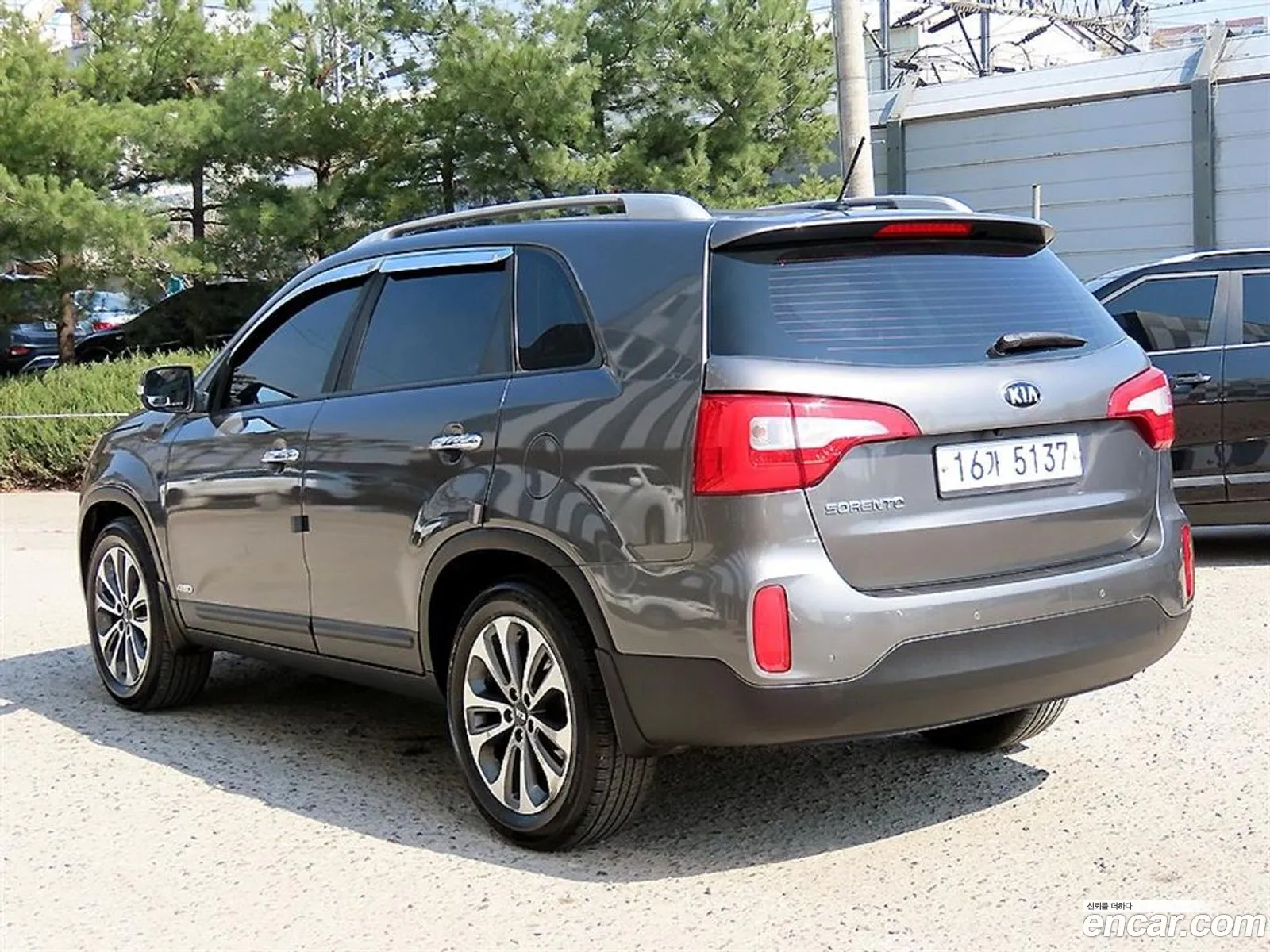 Kia Sorento R 2012 — 19