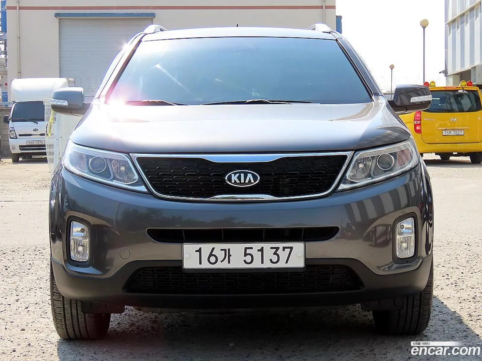Kia Sorento R 2012 — 14