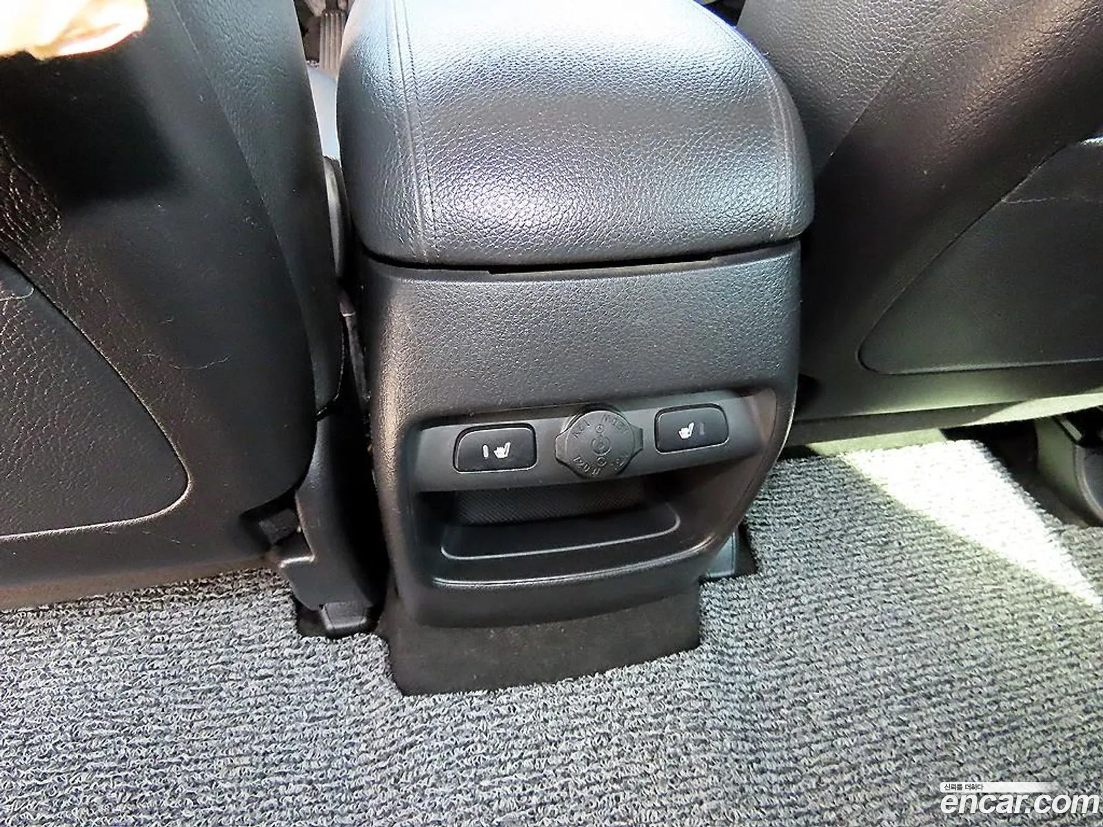 Kia Sorento R 2012 — 20