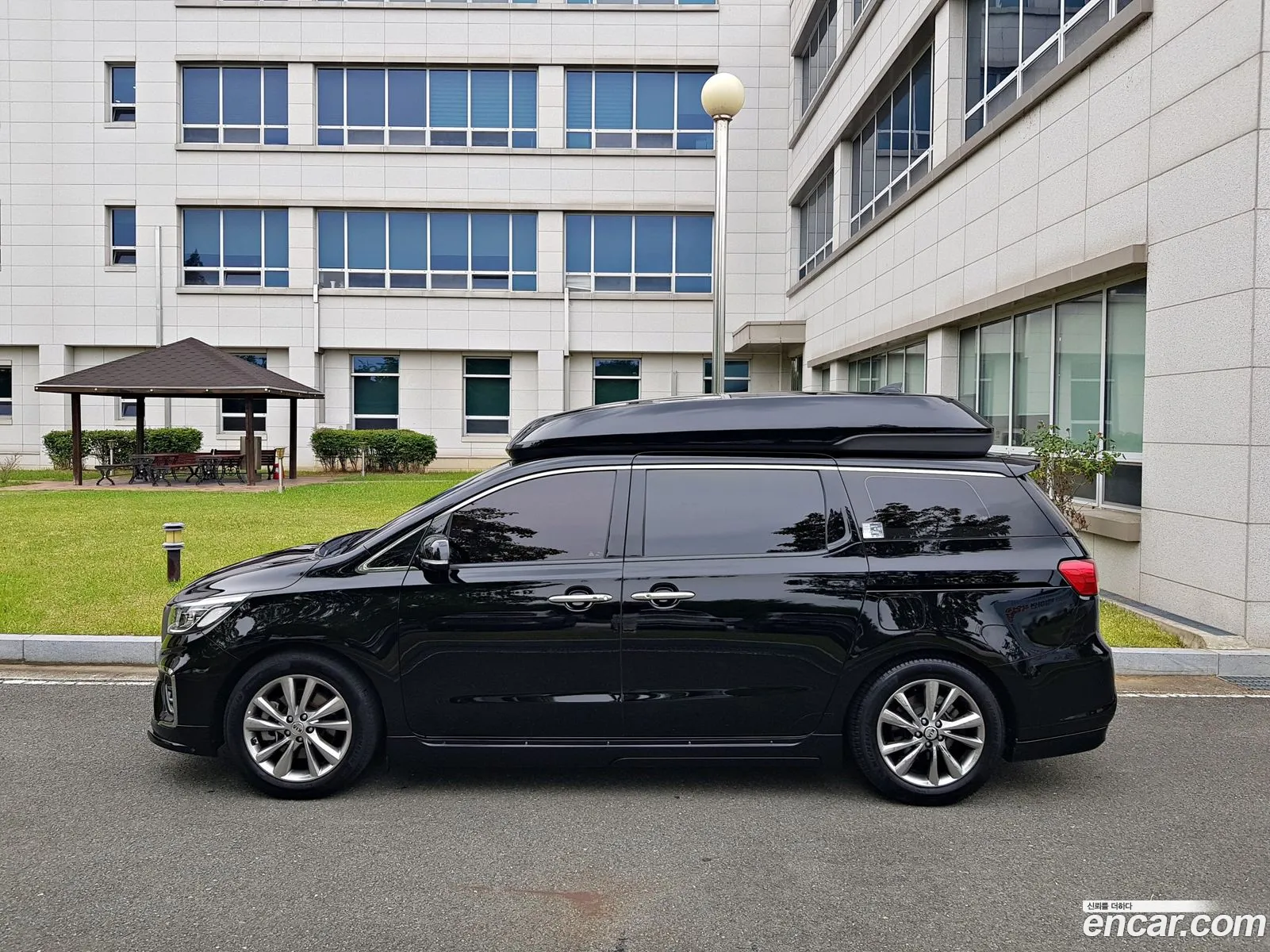 Kia Carnival 2019 — 8