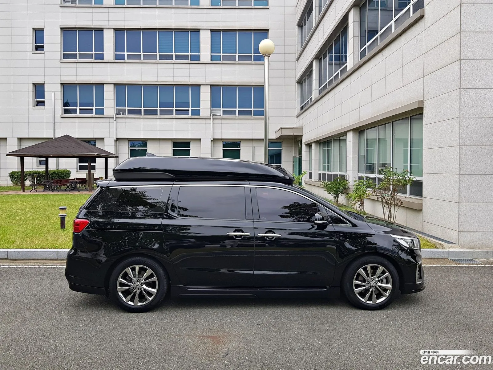 Kia Carnival 2019 — 6