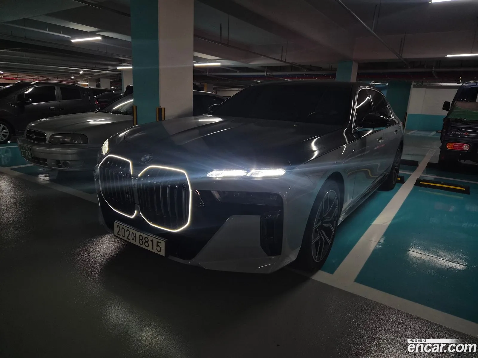 BMW 7 Series 2023 — 19