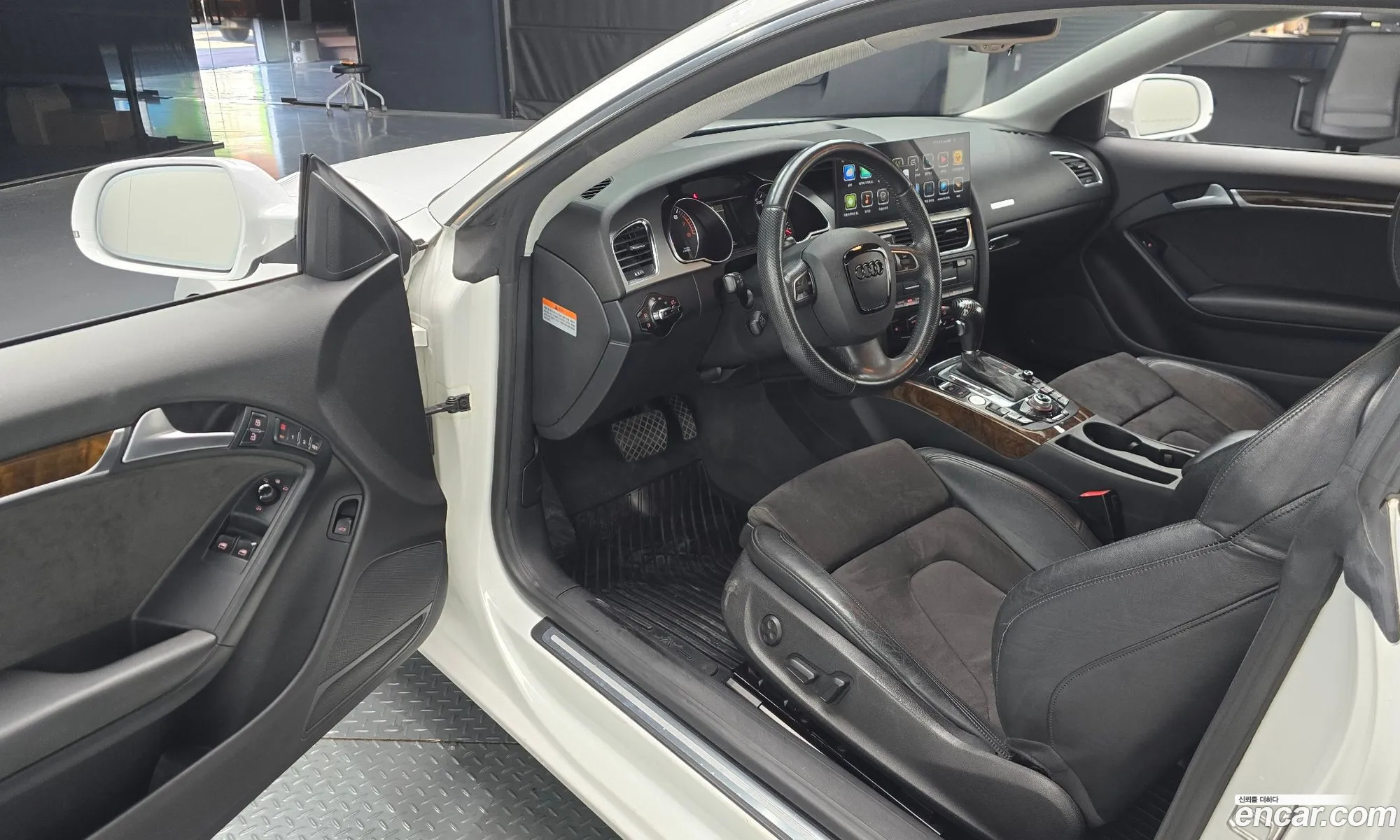 Audi A5 2012 WAUZZZ8T0CA005758 — 3