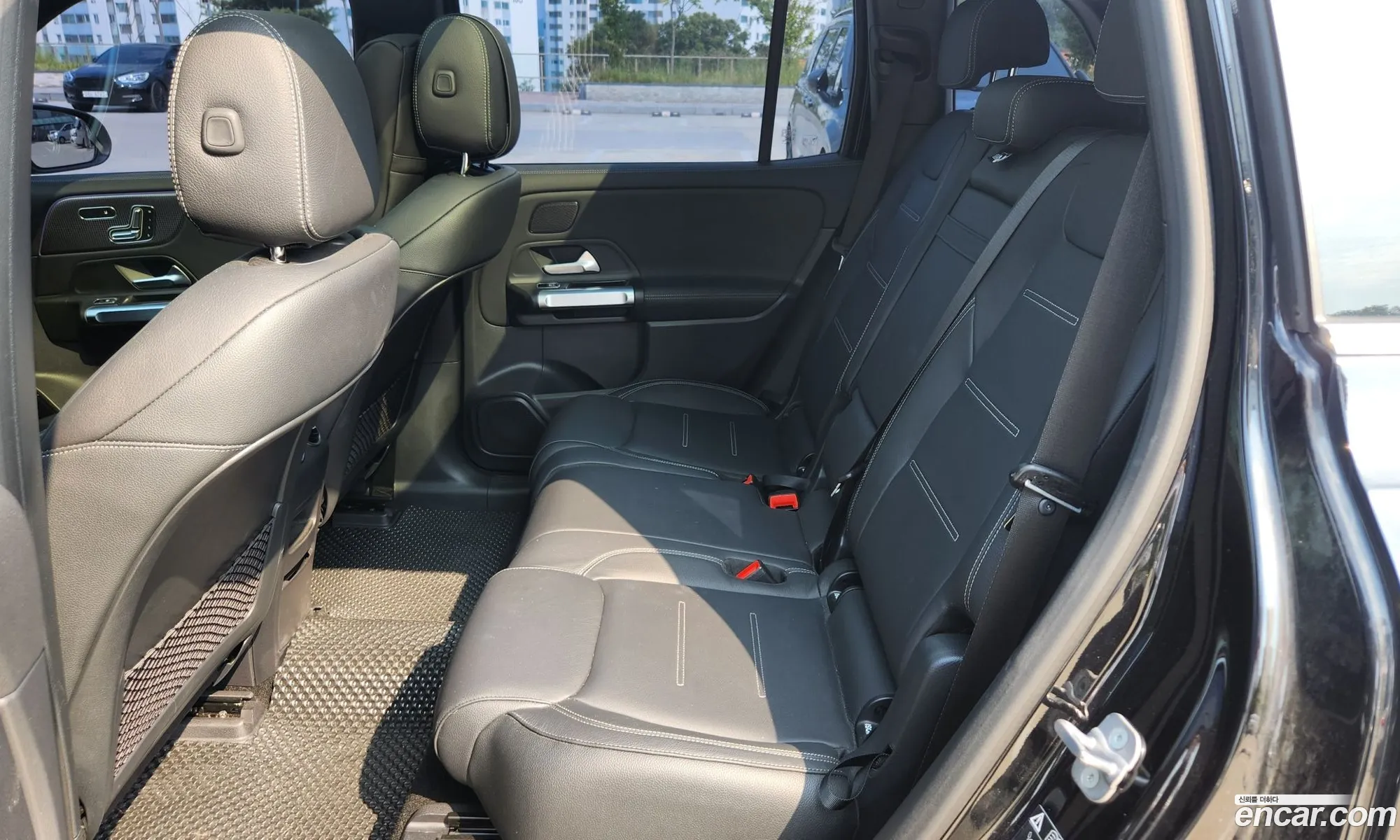 Mercedes-Benz EQB X243 2023 — 2