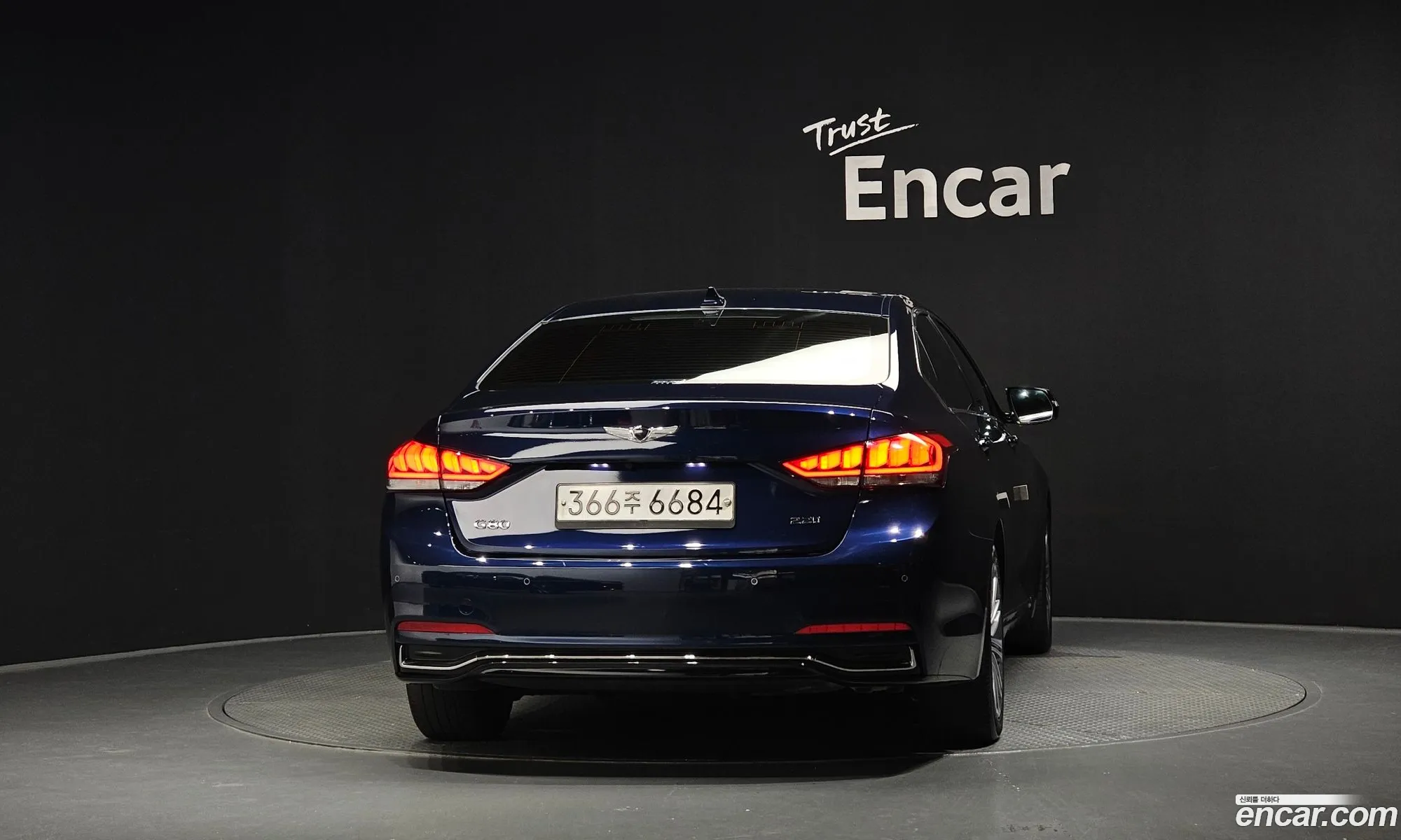 Genesis G80 2019 — 12