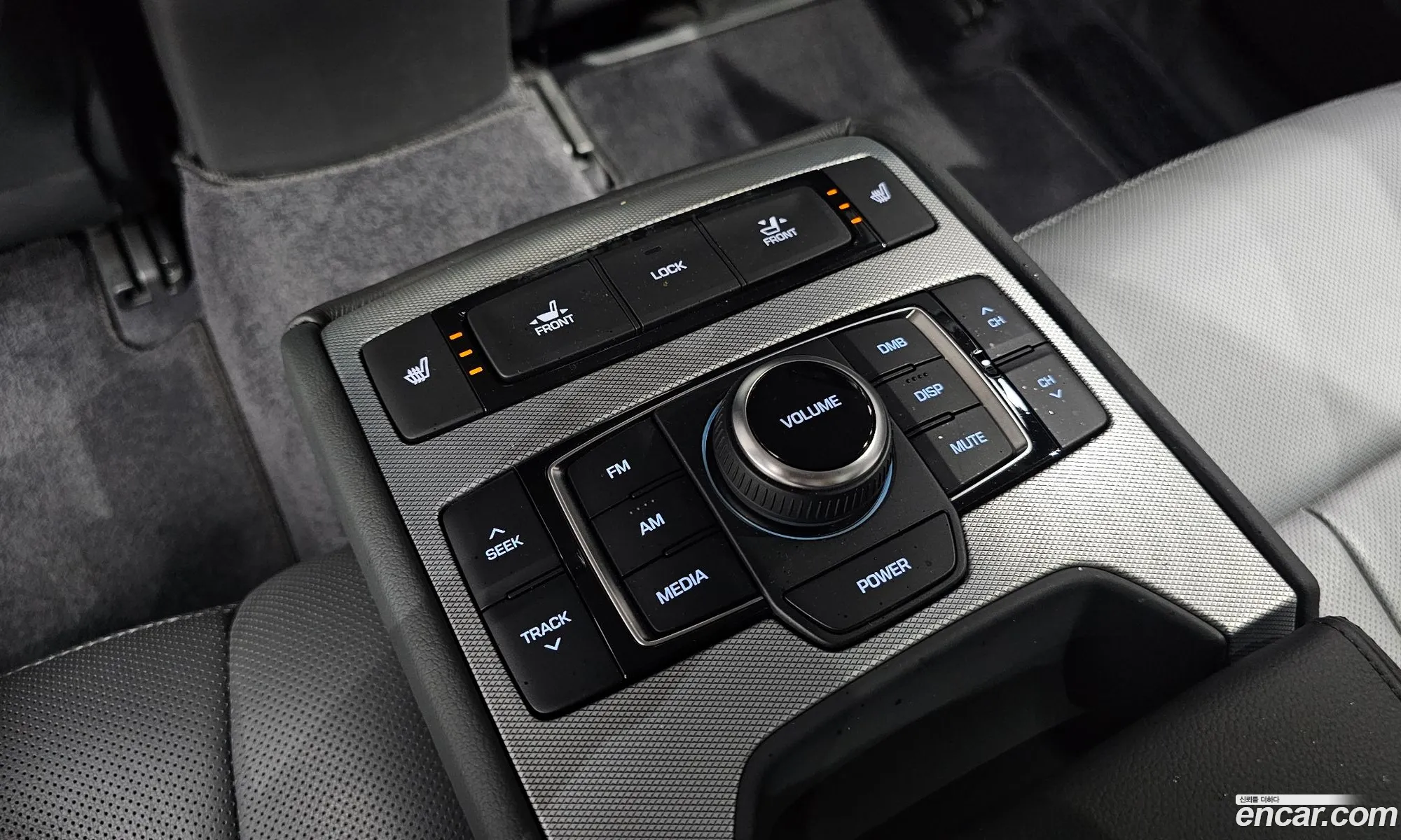 Genesis G80 2019 — 19