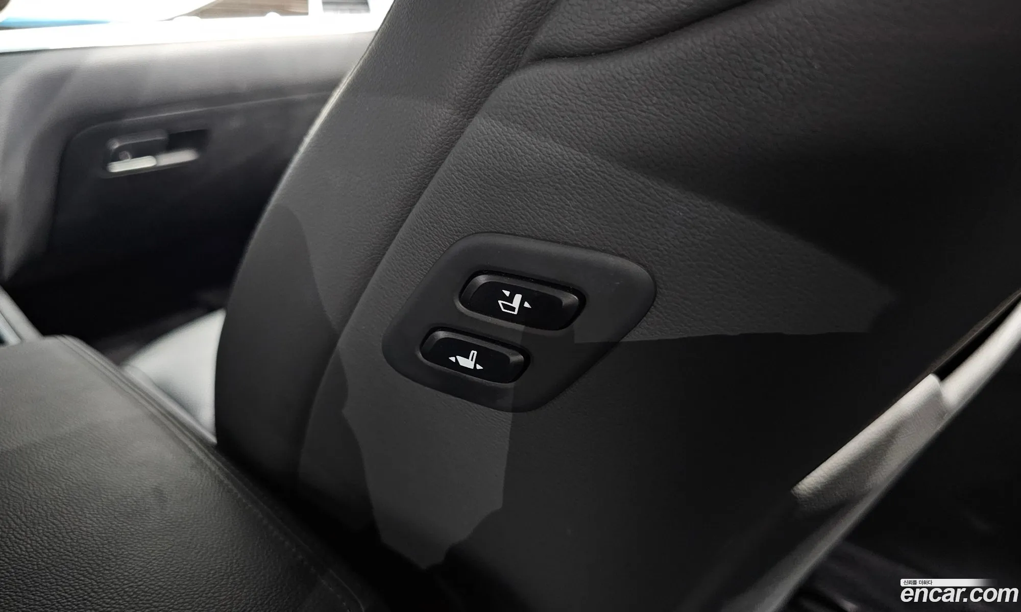 Genesis G80 2019 — 16