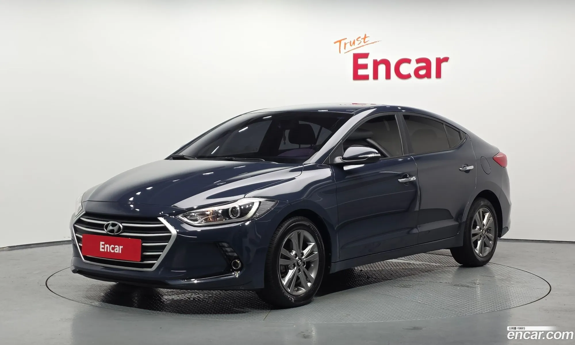 Hyundai Elantra AD 2015 — 19