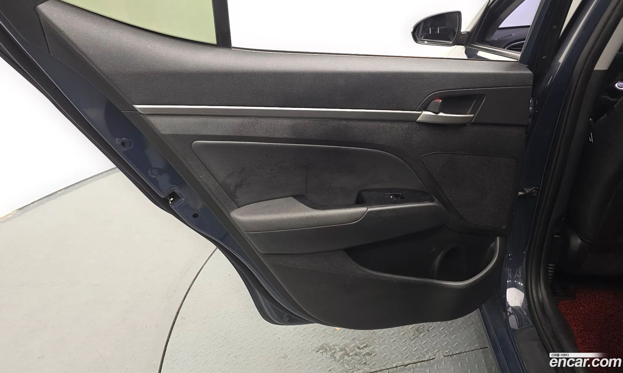 Hyundai Elantra AD 2015 — 8