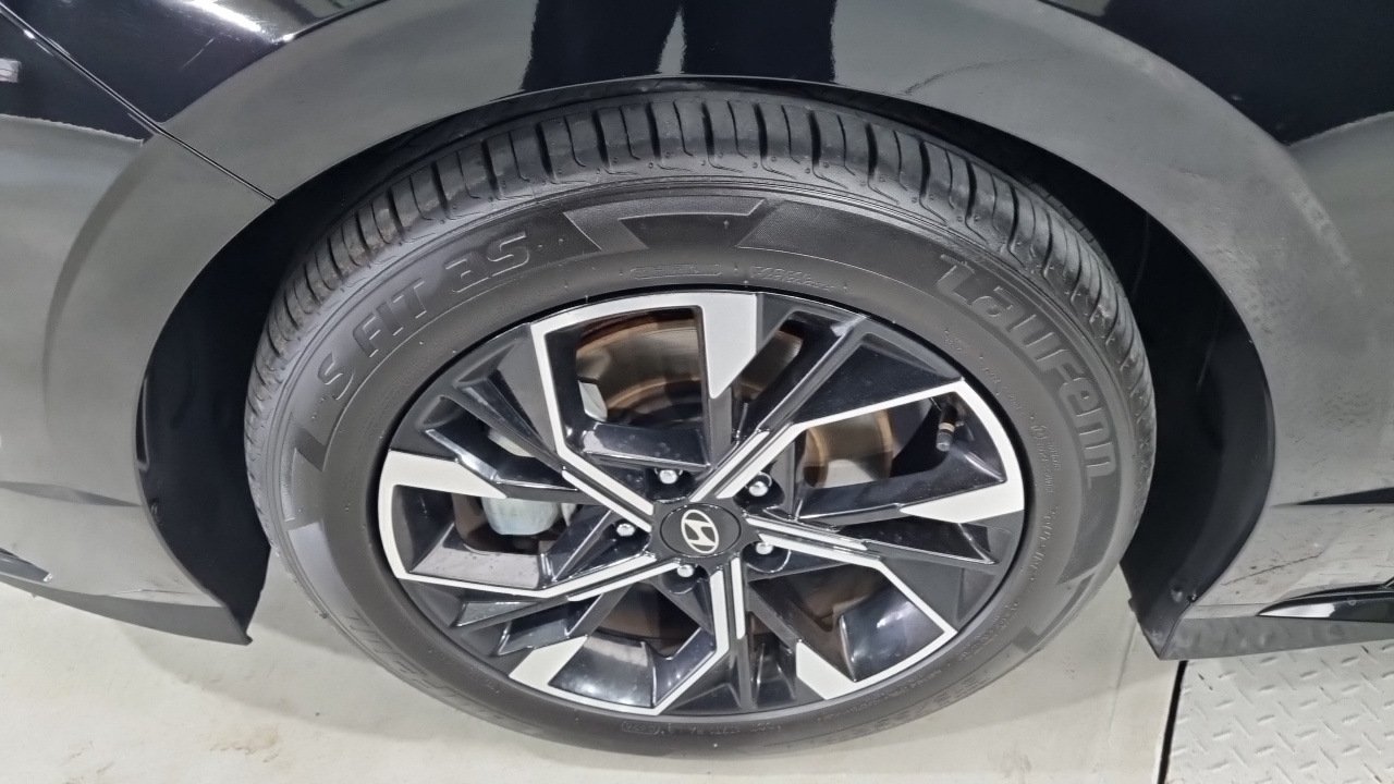Hyundai Sonata the Edge 2023 — 4