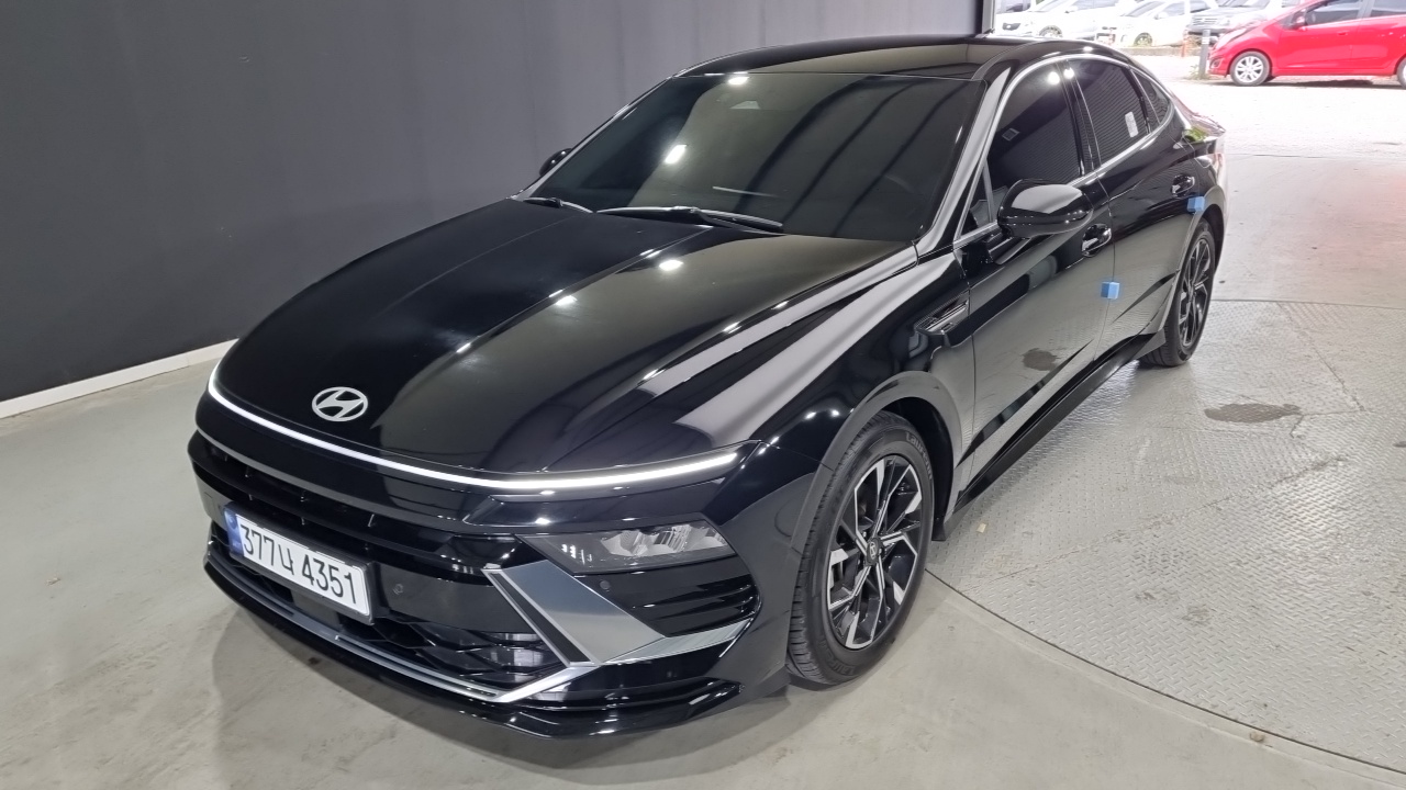 Hyundai Sonata the Edge 2023 — 16