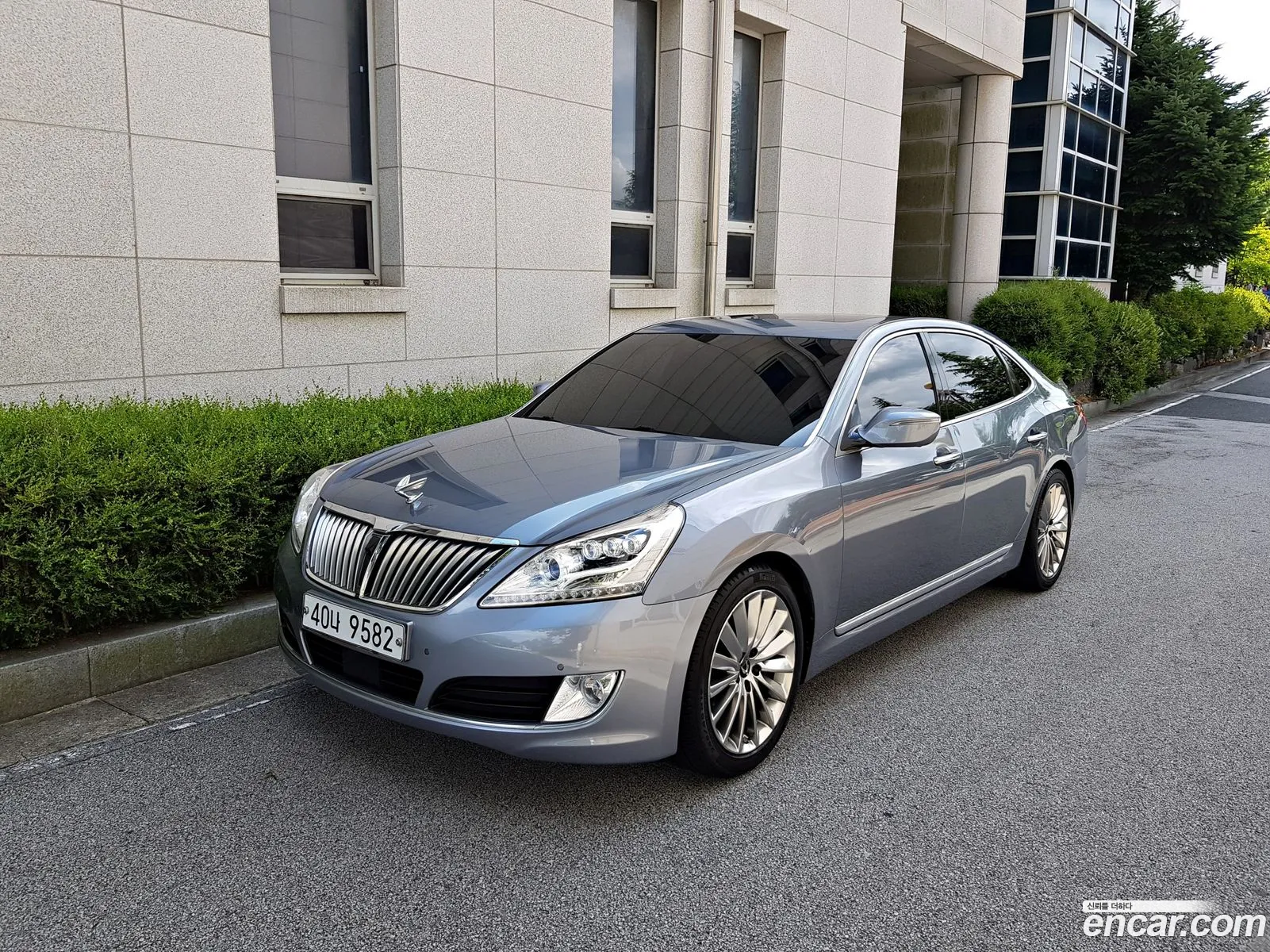 Hyundai Equus 2015 — 15