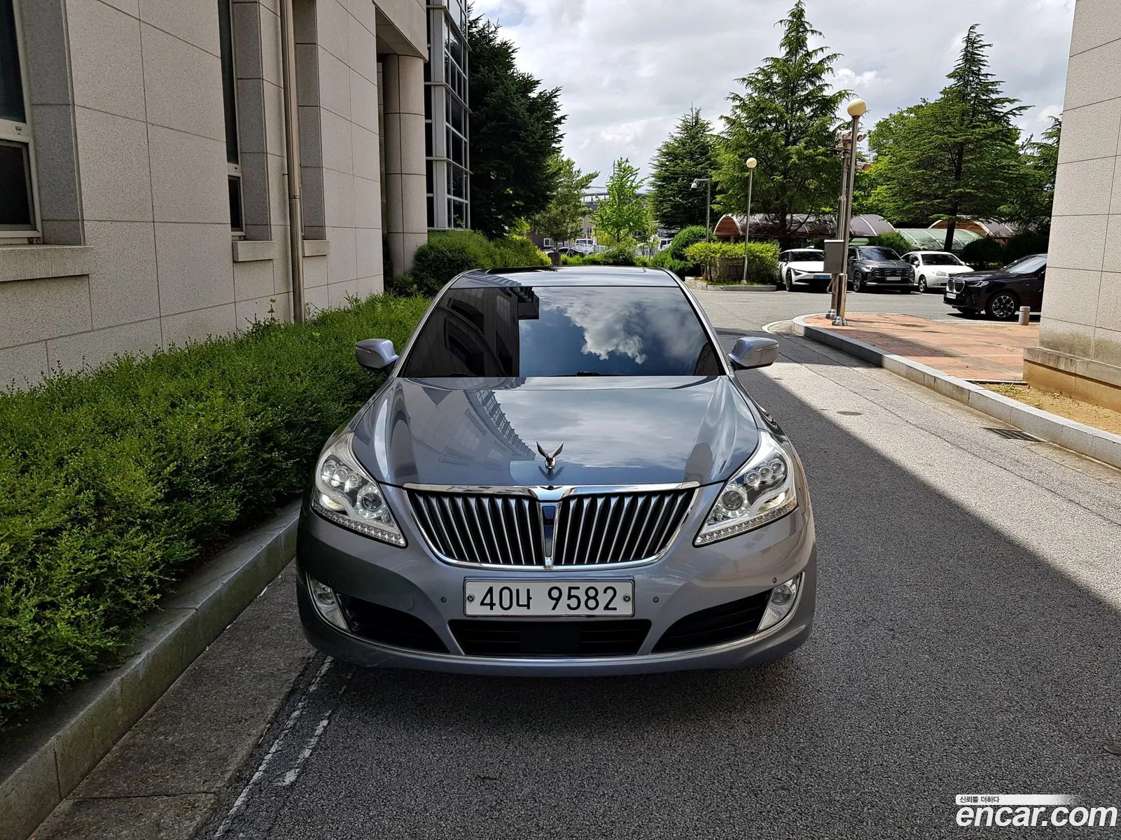 Hyundai Equus 2015 — 17