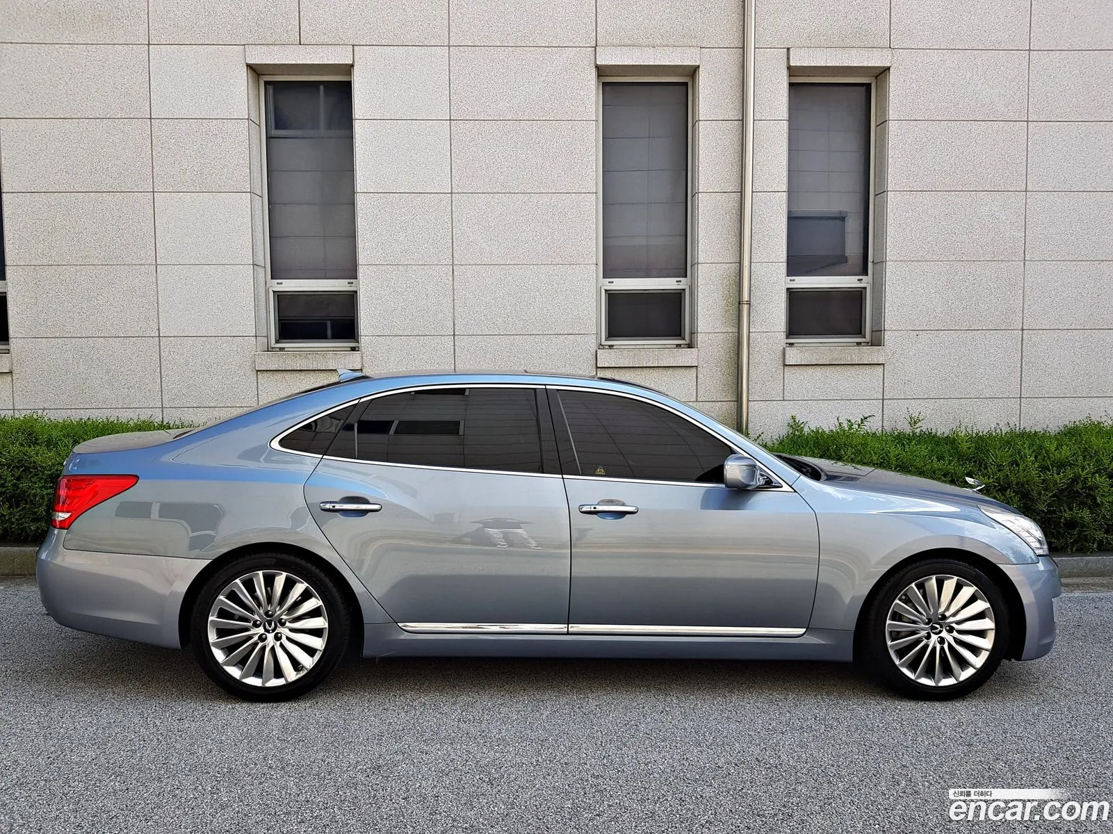 Hyundai Equus 2015 — 10