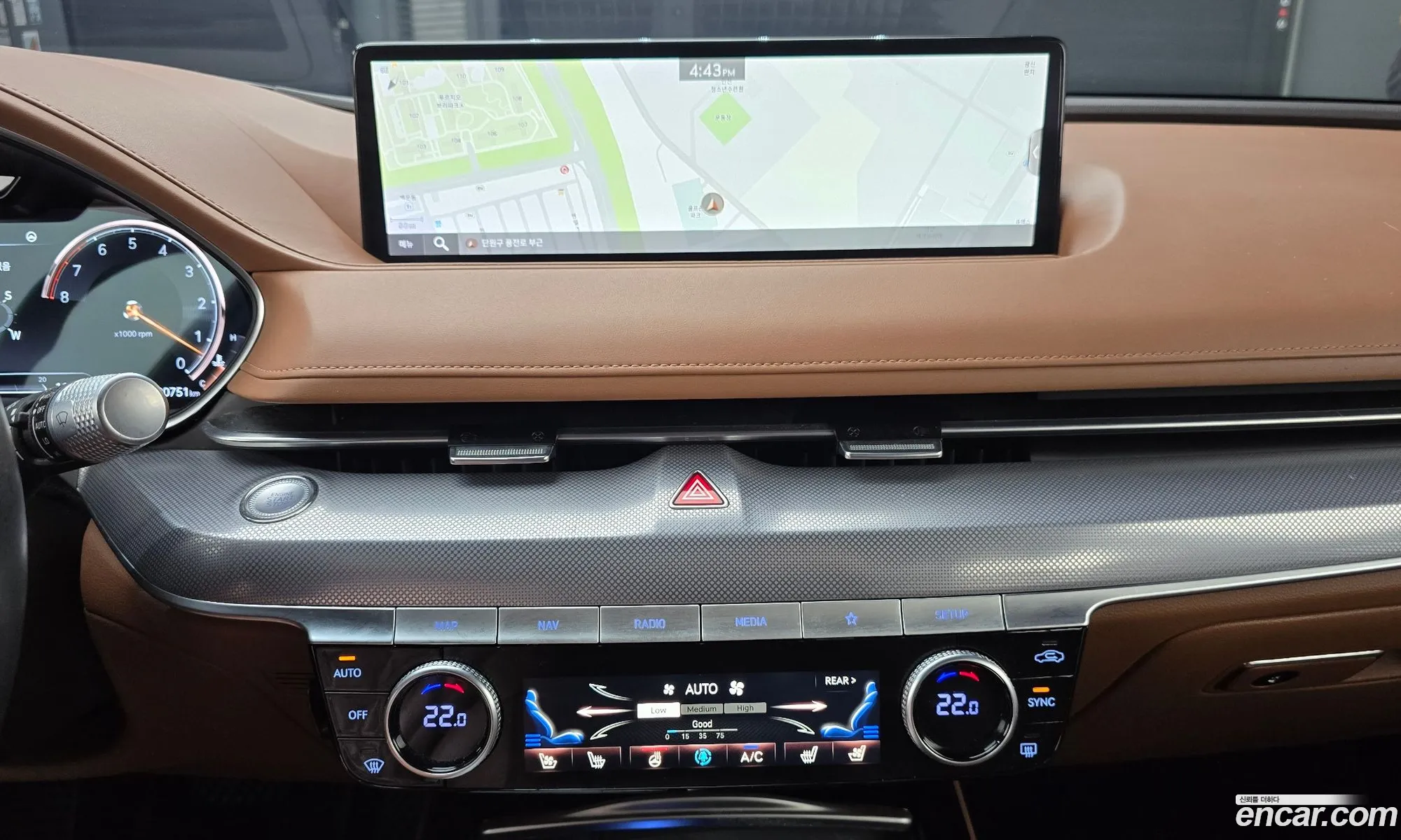 Genesis G80 2020 — 12