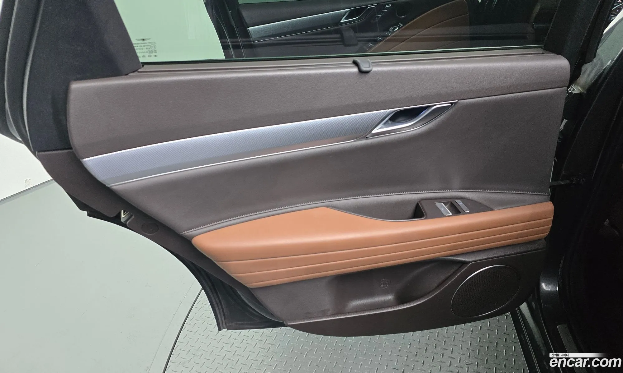 Genesis G80 2020 — 17