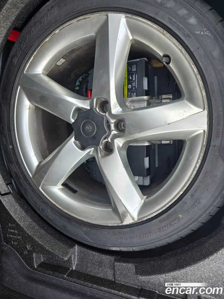 Audi A8 2010 — 13