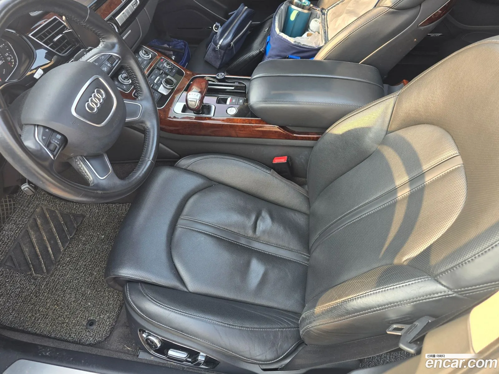 Audi A8 2010 — 2