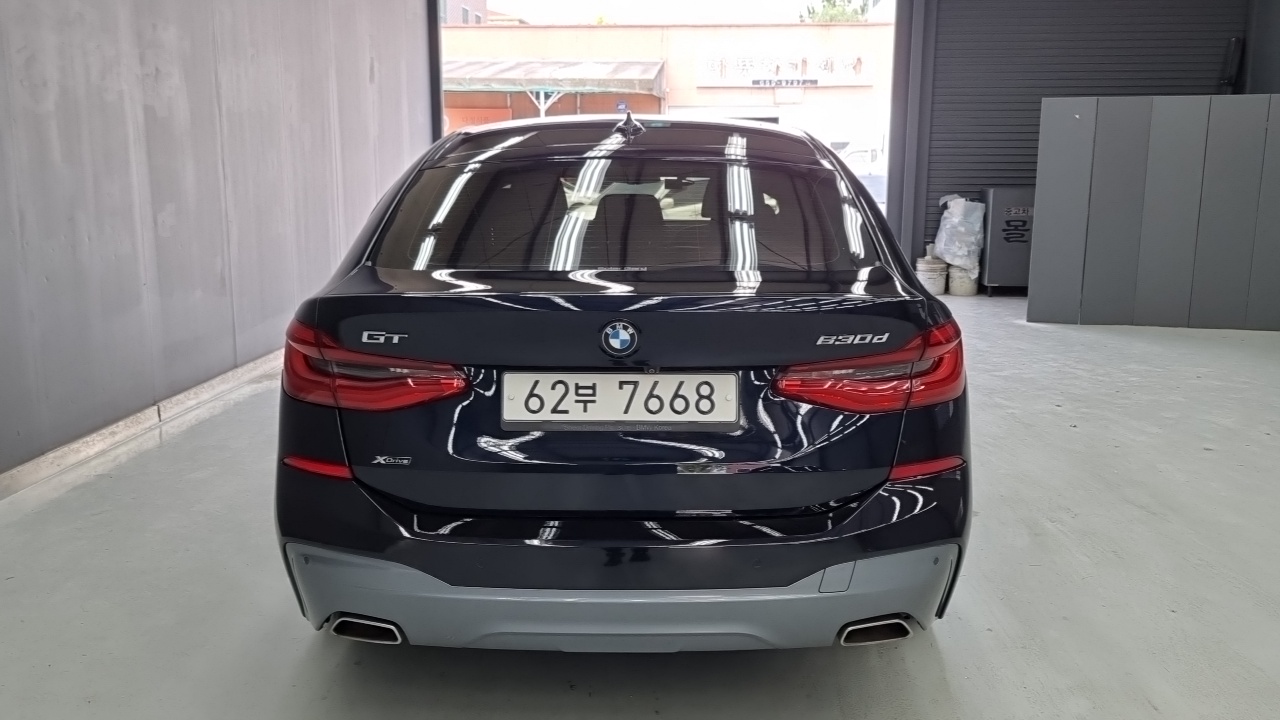 BMW 6 Series GT 2017 — 2