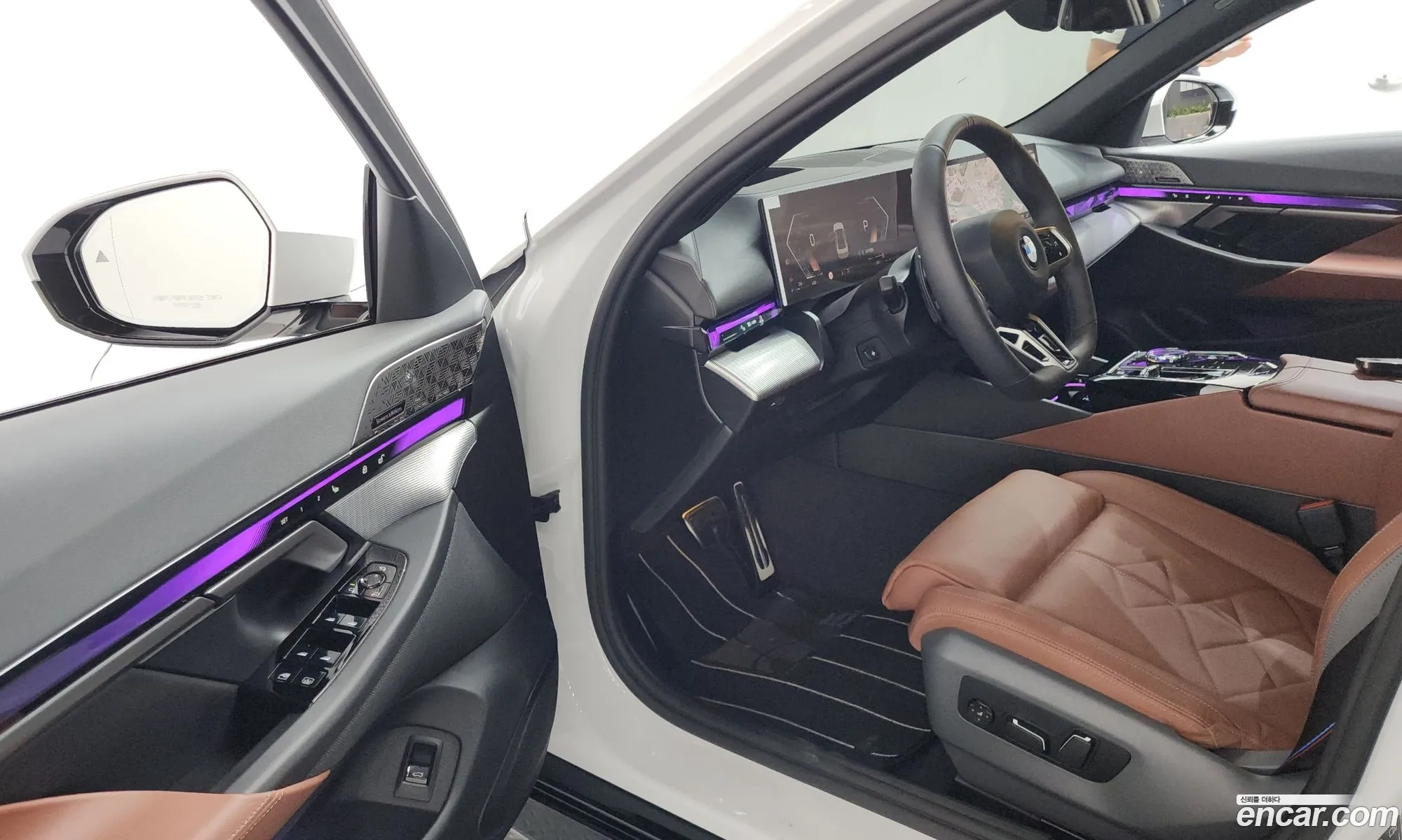BMW 5 Series 2025 — 23