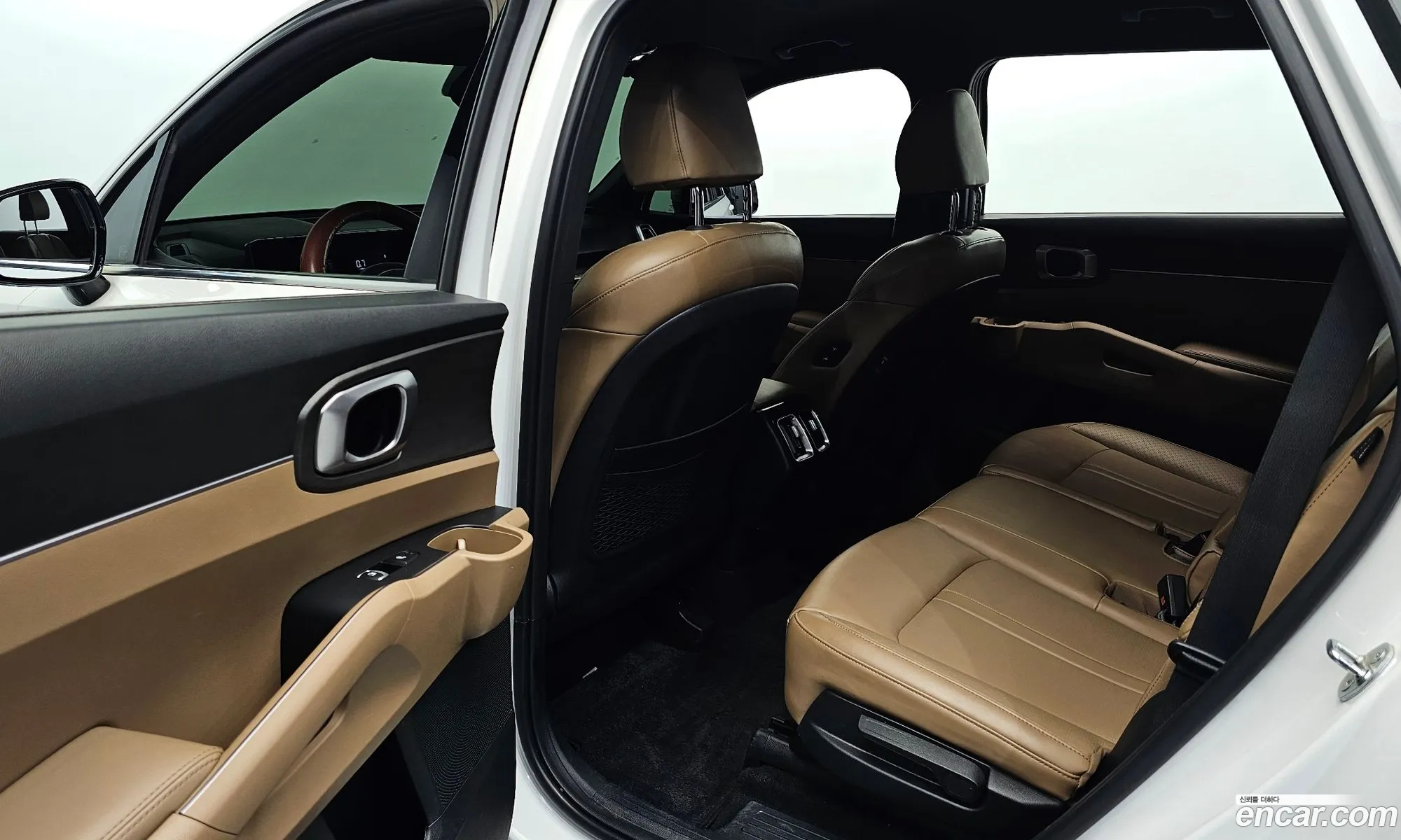 Kia Sorento 2023 — 23