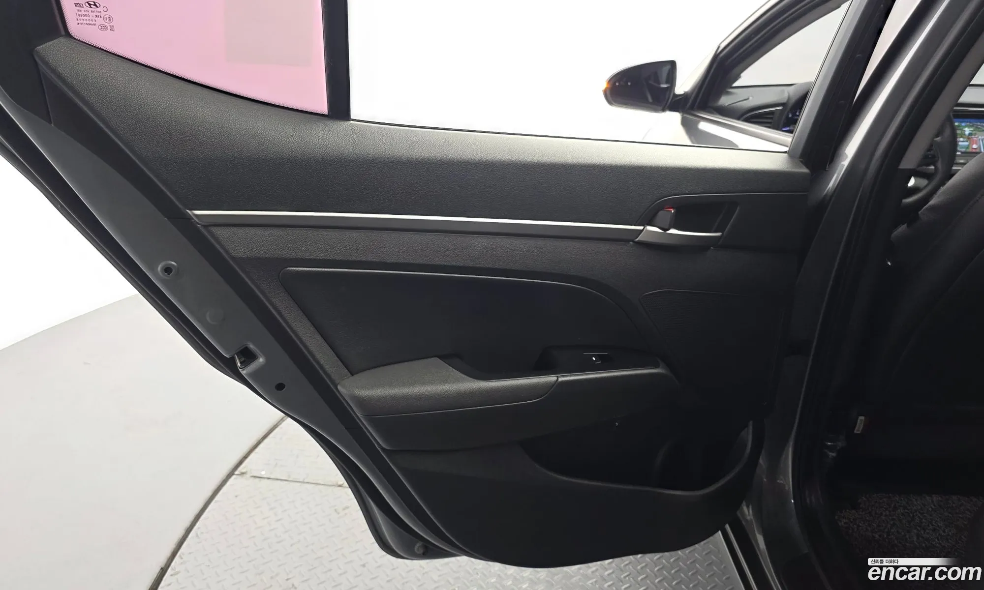 Hyundai Elantra AD 2017 — 19