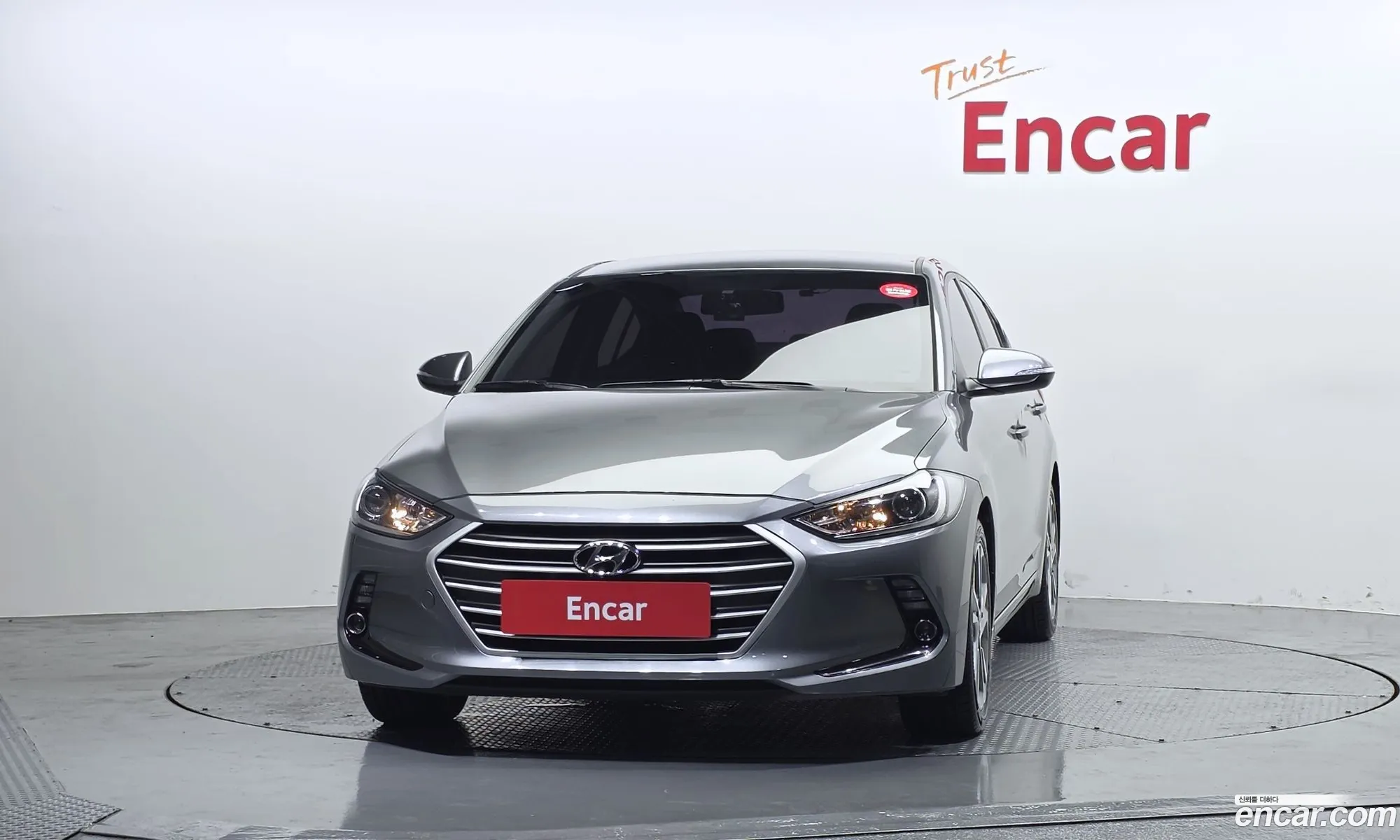 Hyundai Elantra AD 2017 — 4