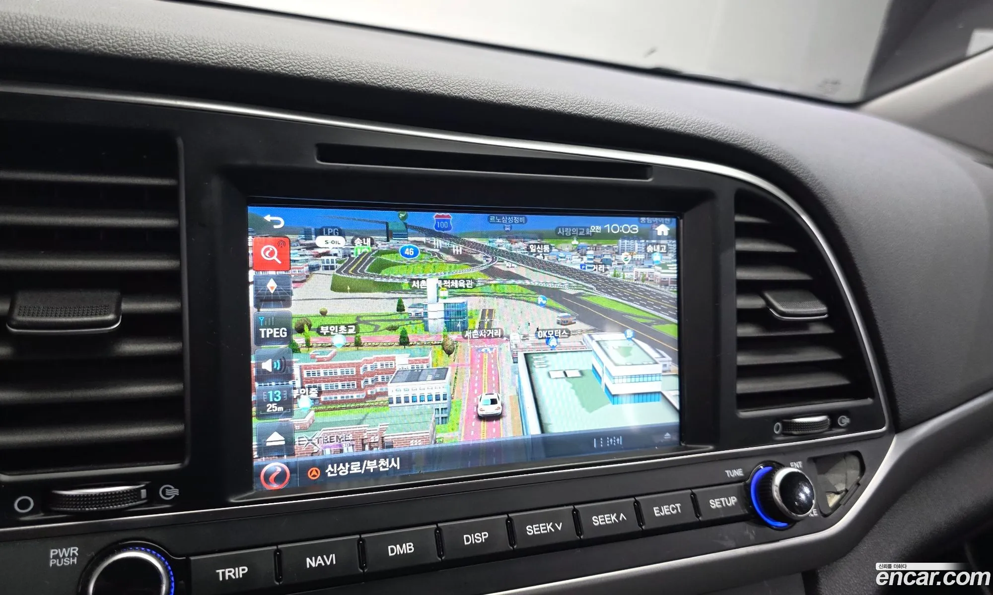 Hyundai Elantra AD 2017 — 14