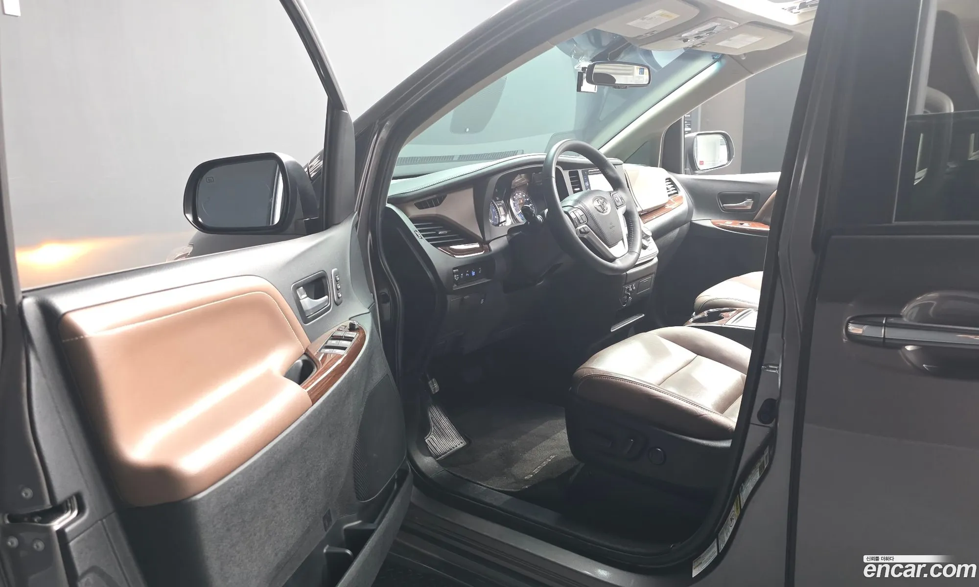 Toyota Sienna 2016 5TDDK3DC6GS135086 — 18