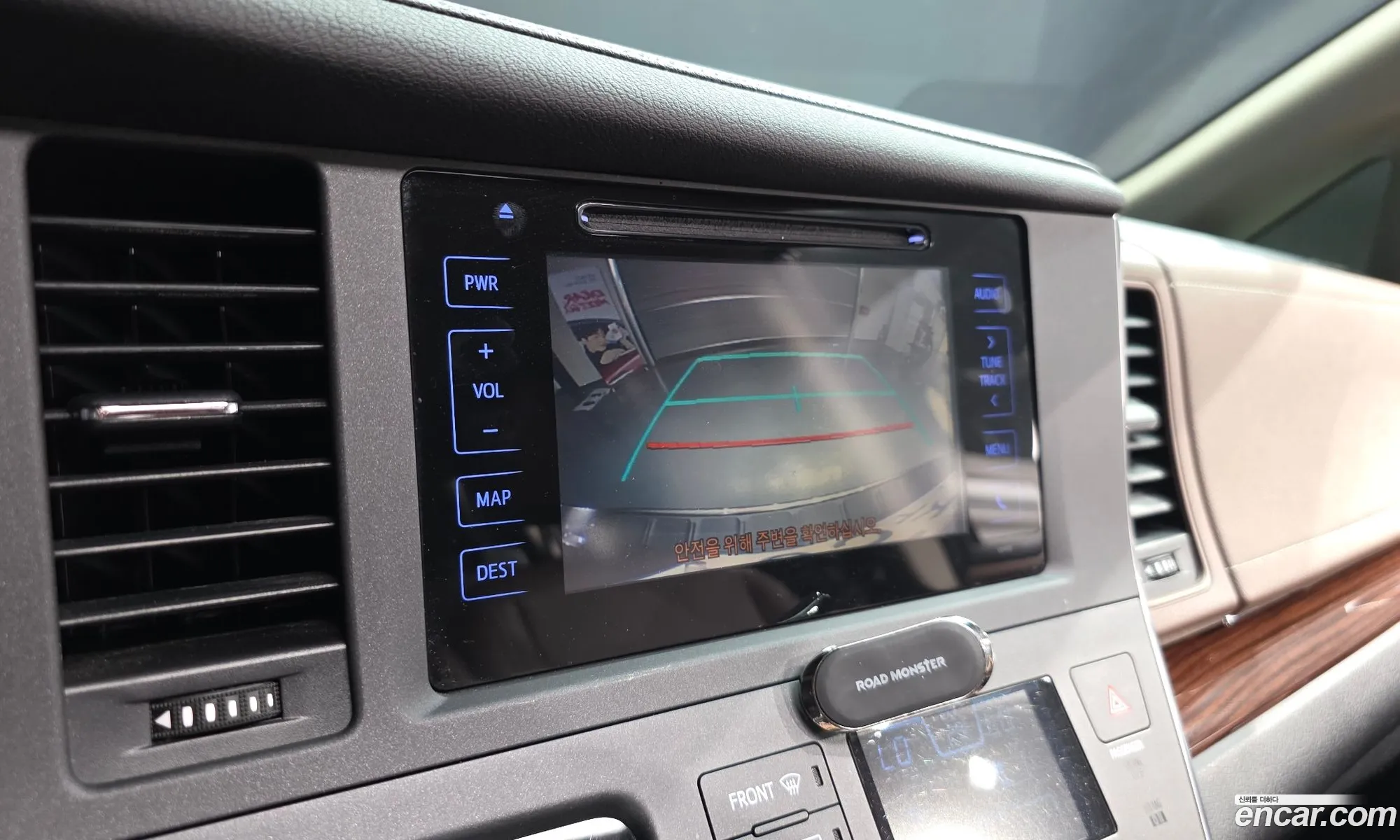 Toyota Sienna 2016 5TDDK3DC6GS135086 — 10