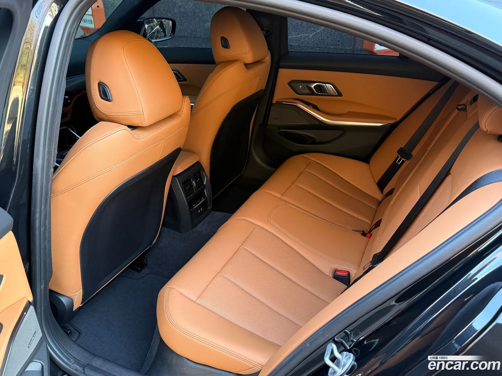 BMW 3 Series 2026 — 3