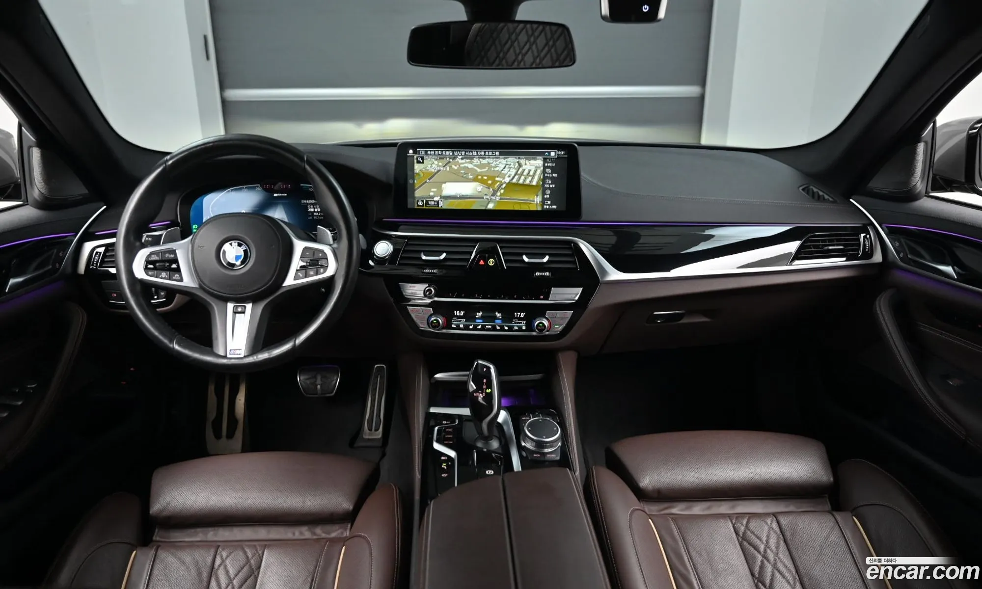 BMW 5 Series 2021 — 12