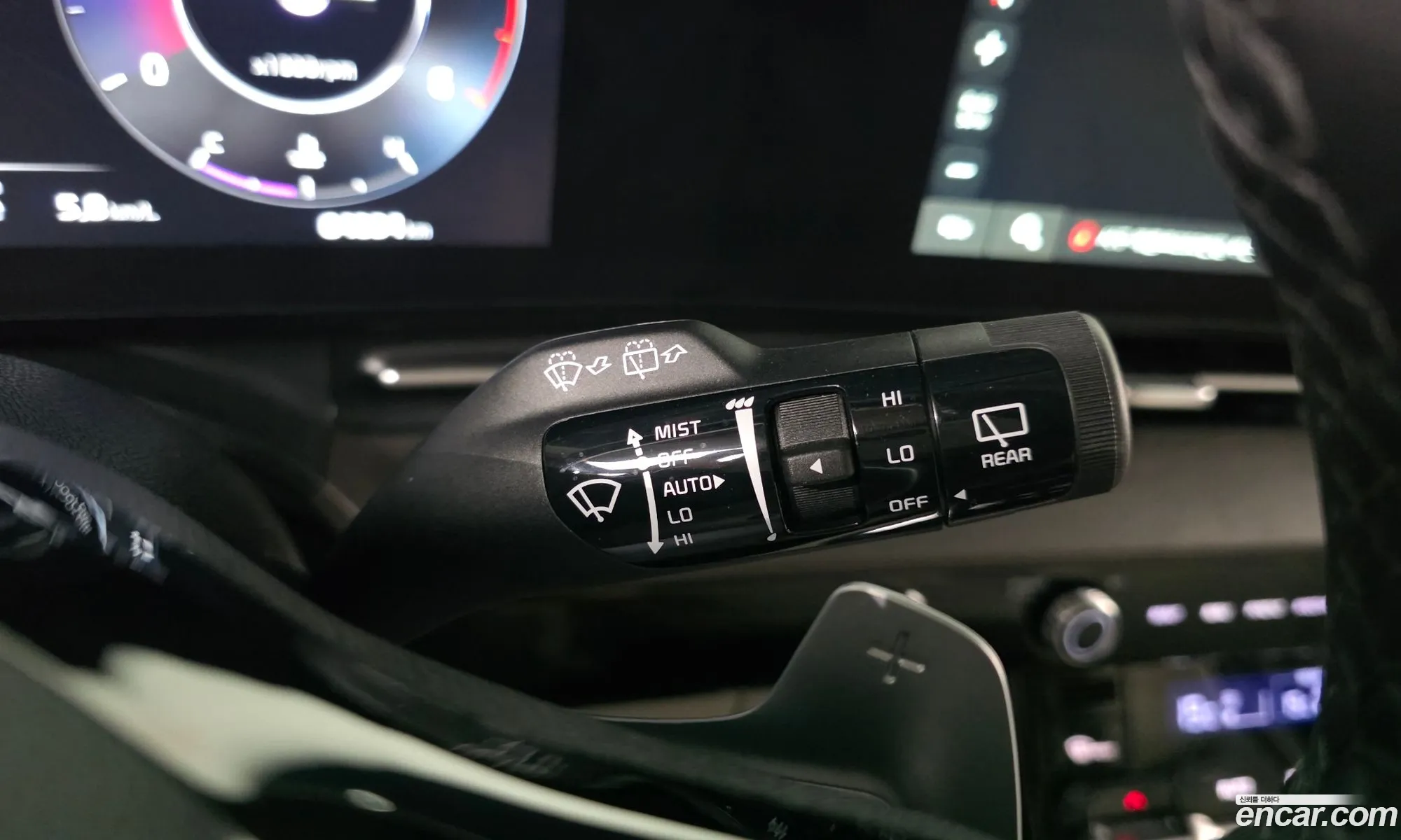 Kia Carnival 2023 KNANC81BBPS281163 — 28