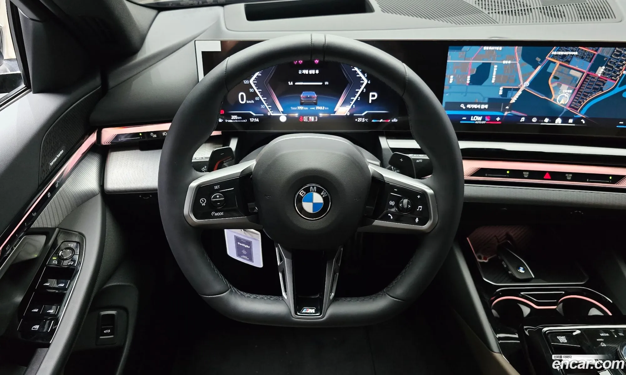 BMW 5 Series 2025 WBA21FJ02TCW02552 — 18