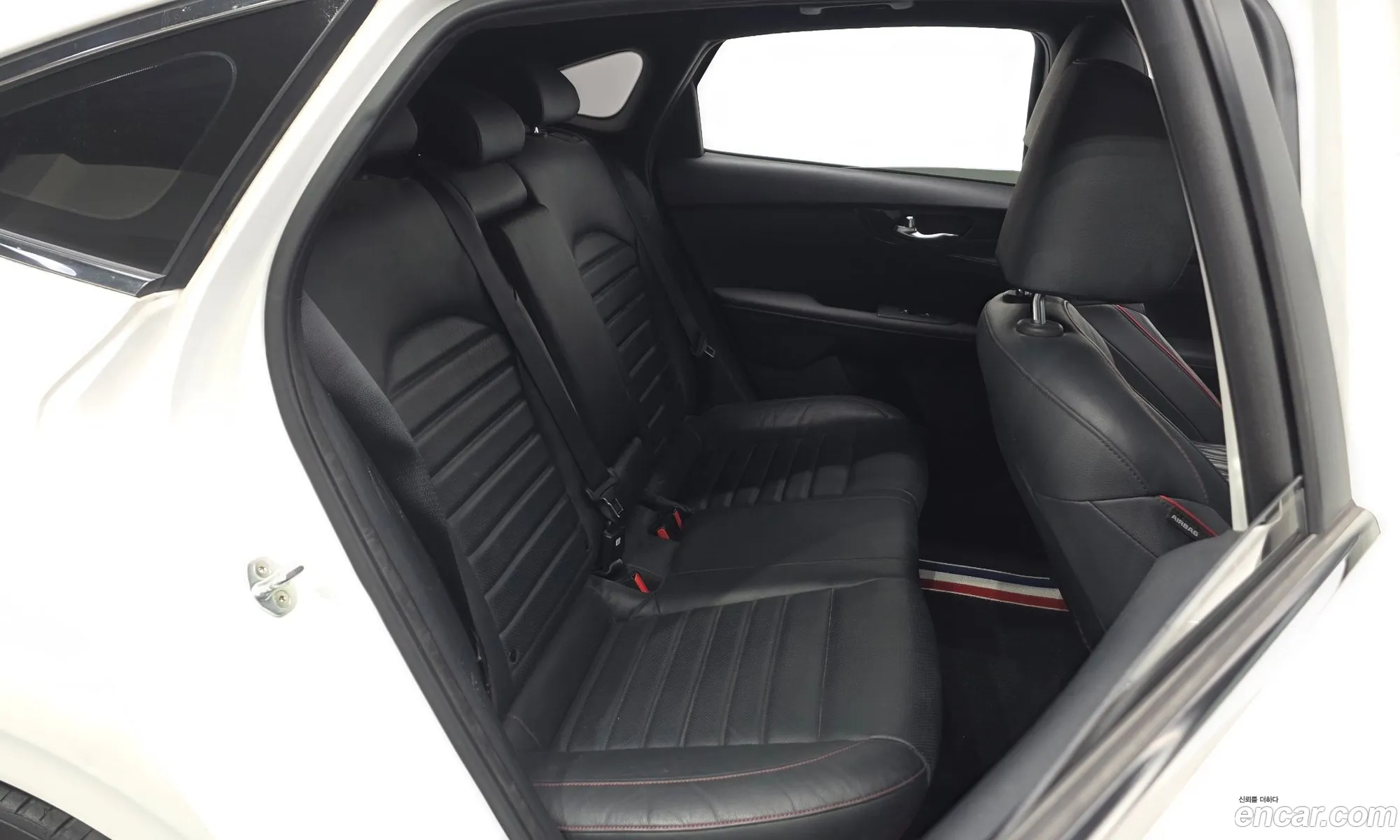 Kia K3 2019 — 18