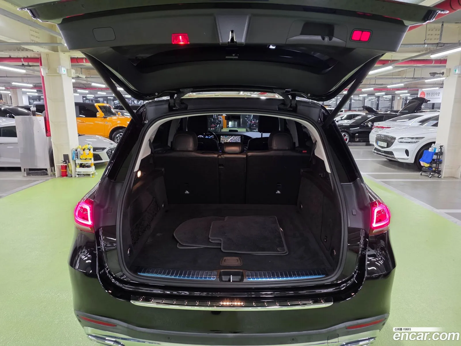 Mercedes-Benz GLE-Class W167 2019 — 10