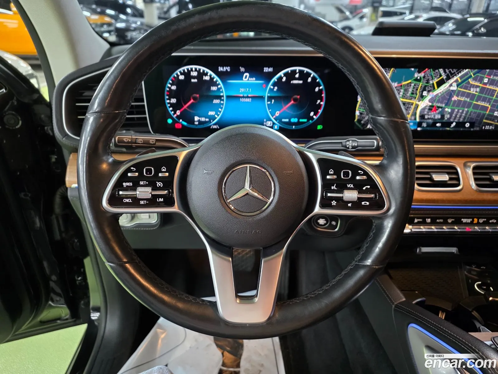 Mercedes-Benz GLE-Class W167 2019 — 15