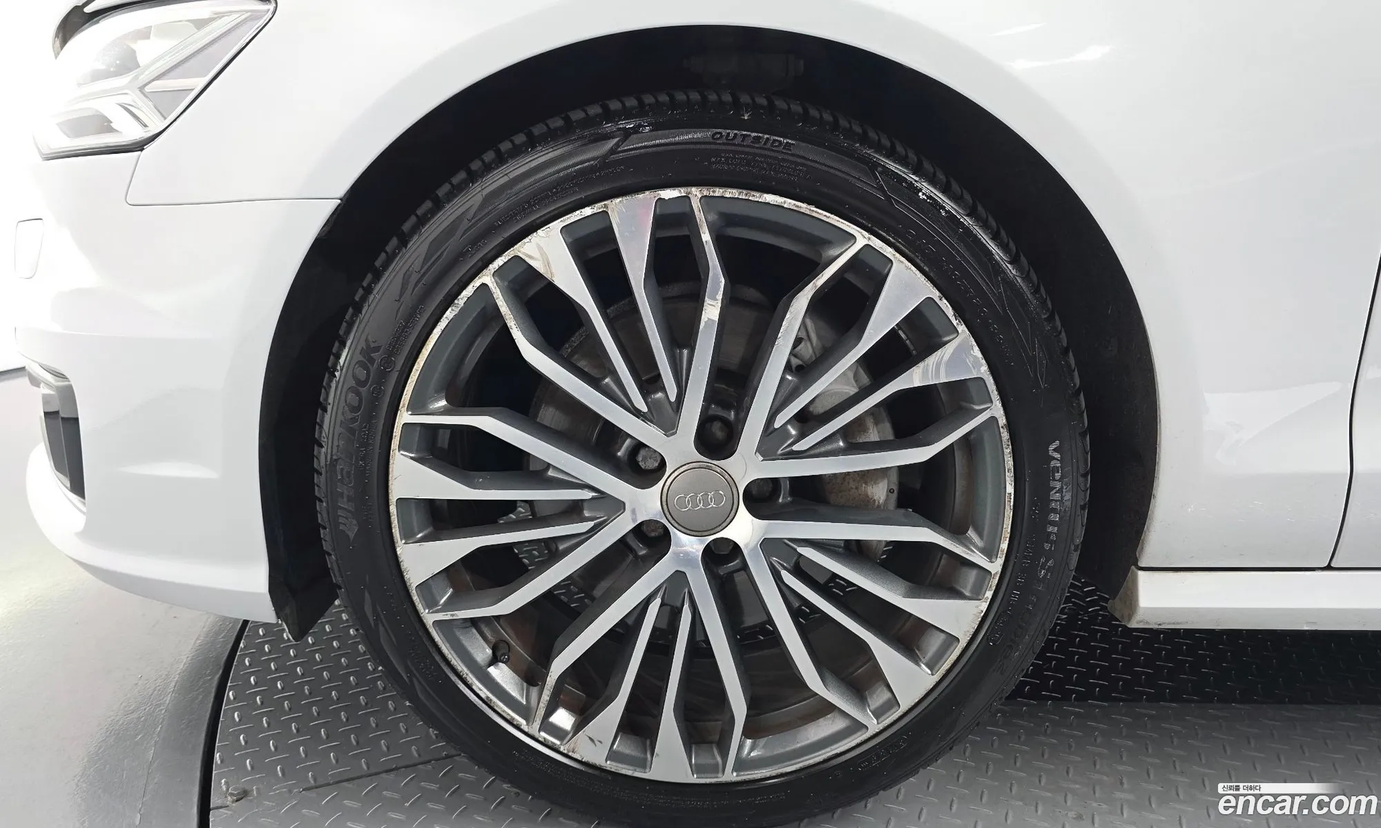 Audi A6 2016 WAUZZZ4G2GN014775 — 3