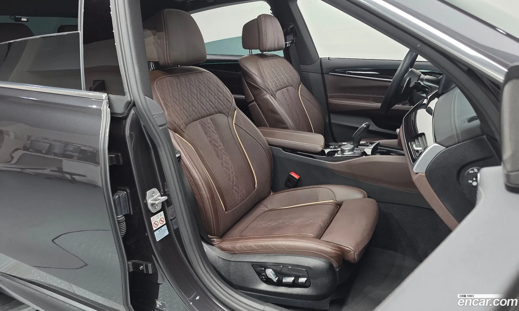 BMW 6 Series GT 2024 — 9
