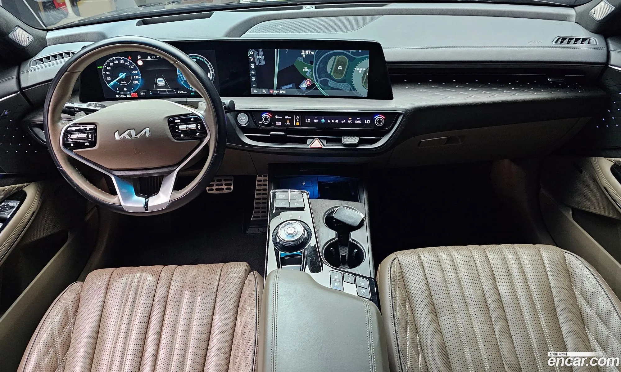 Kia K8 Hybrid 2022 — 24