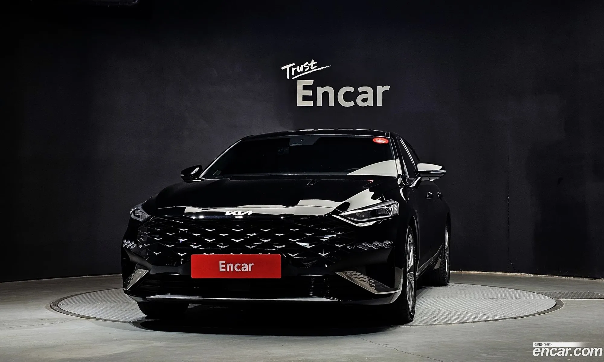 Kia K8 Hybrid 2022 — 17